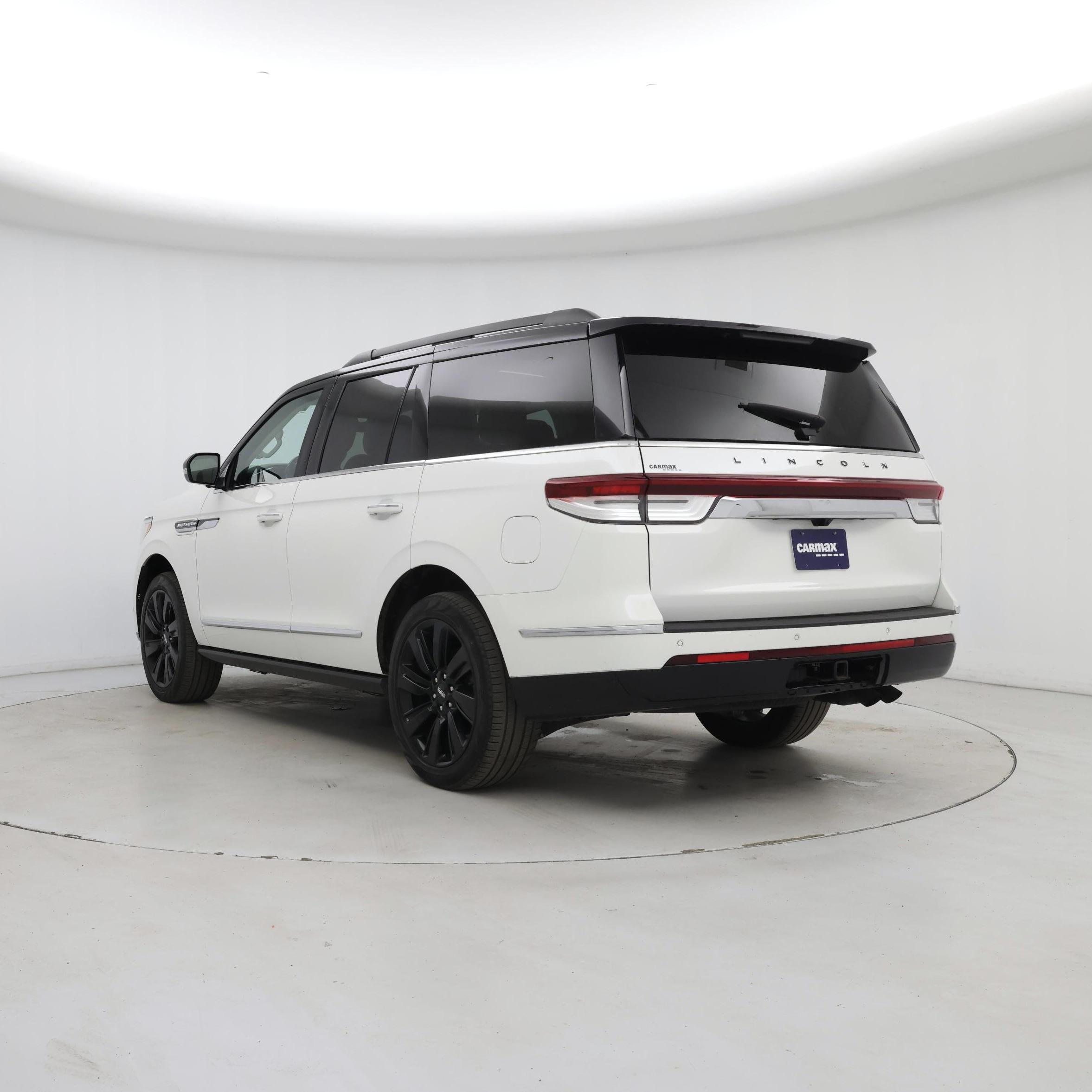 Thumbnail: 2023 Lincoln Navigator - 2