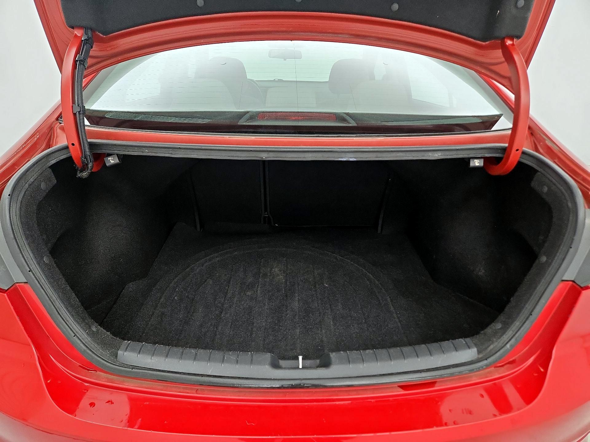 Thumbnail: 2017 Hyundai Elantra - 19