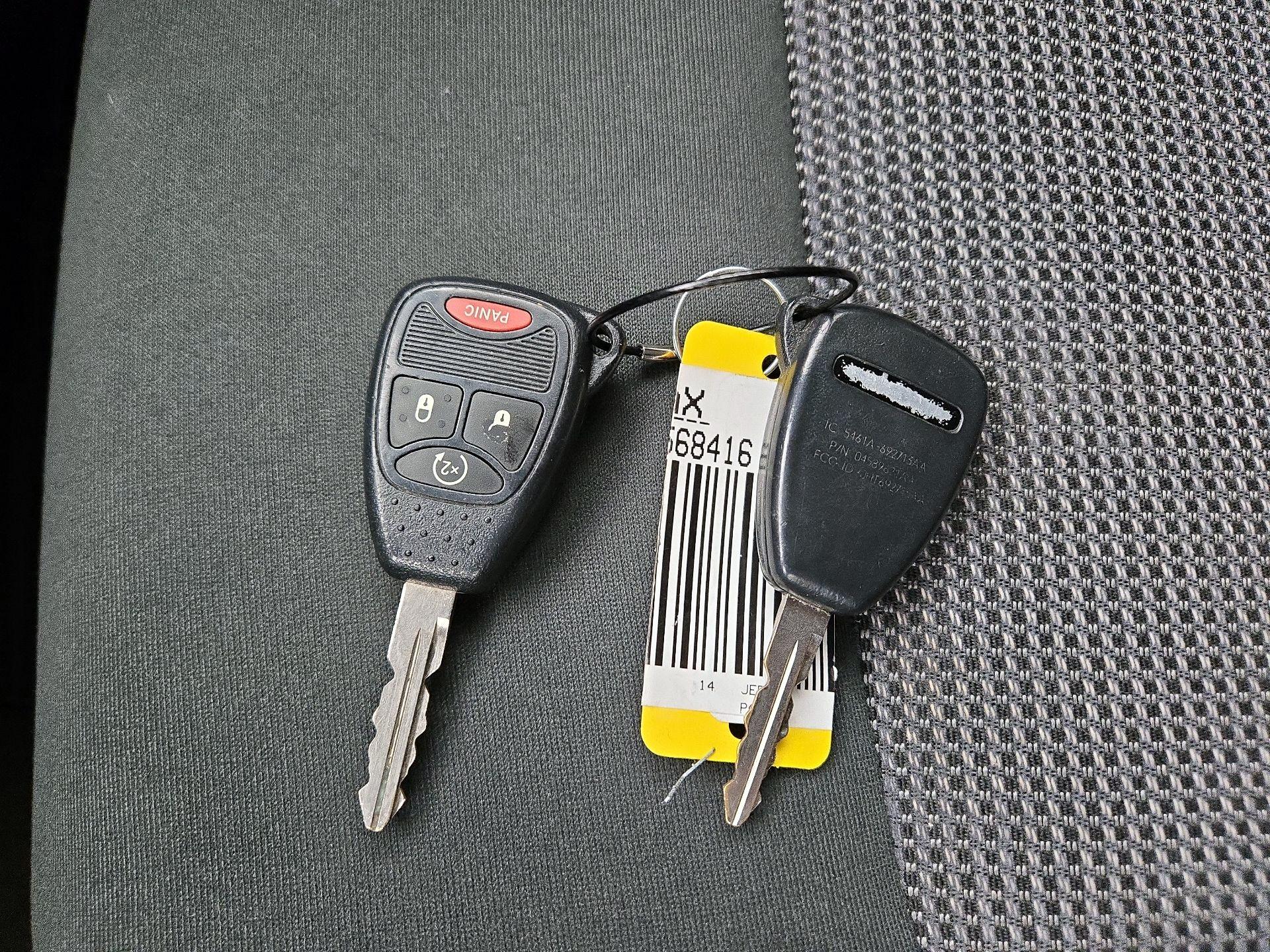 Thumbnail: 2014 Jeep Patriot - 19