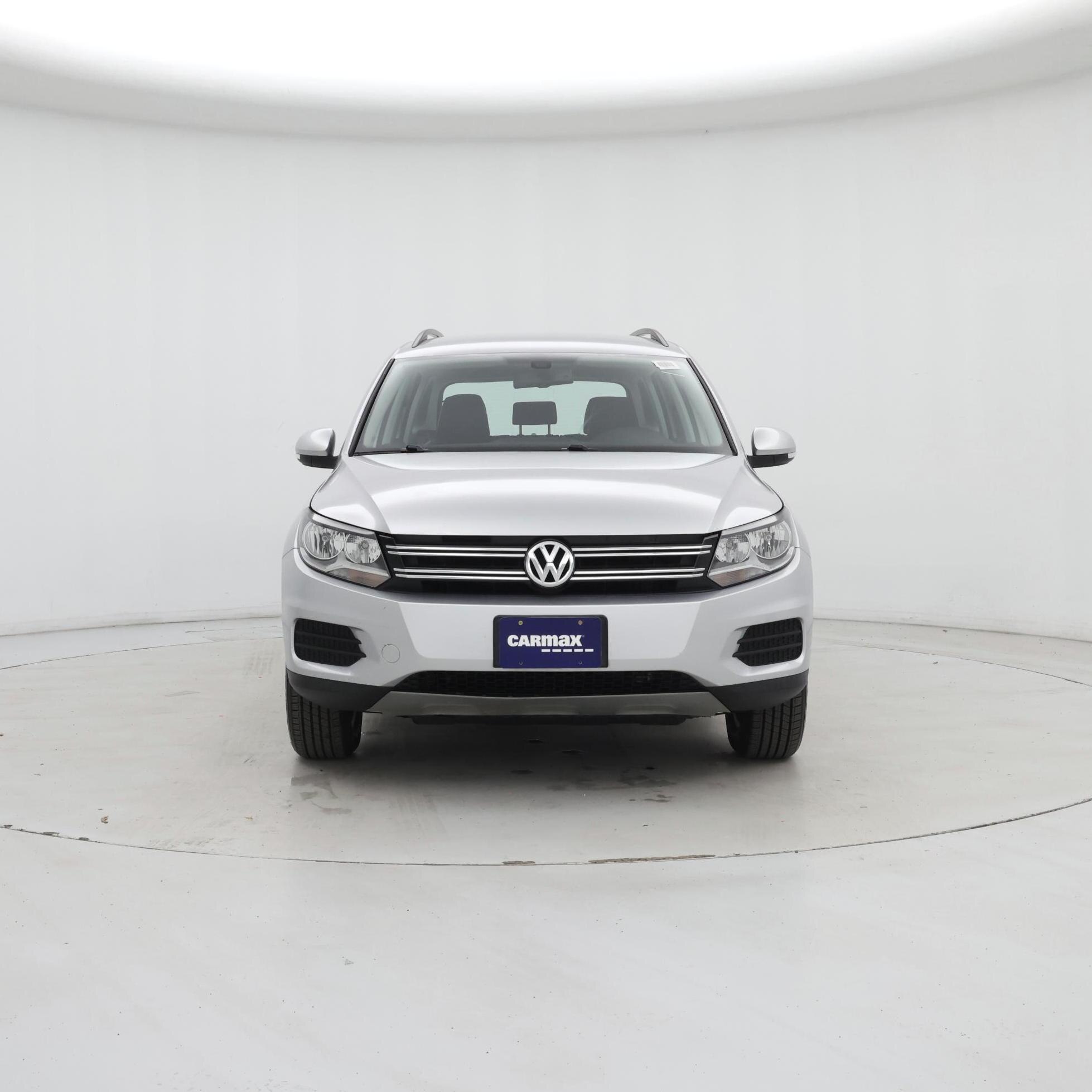 Thumbnail: 2017 Volkswagen Tiguan - 5