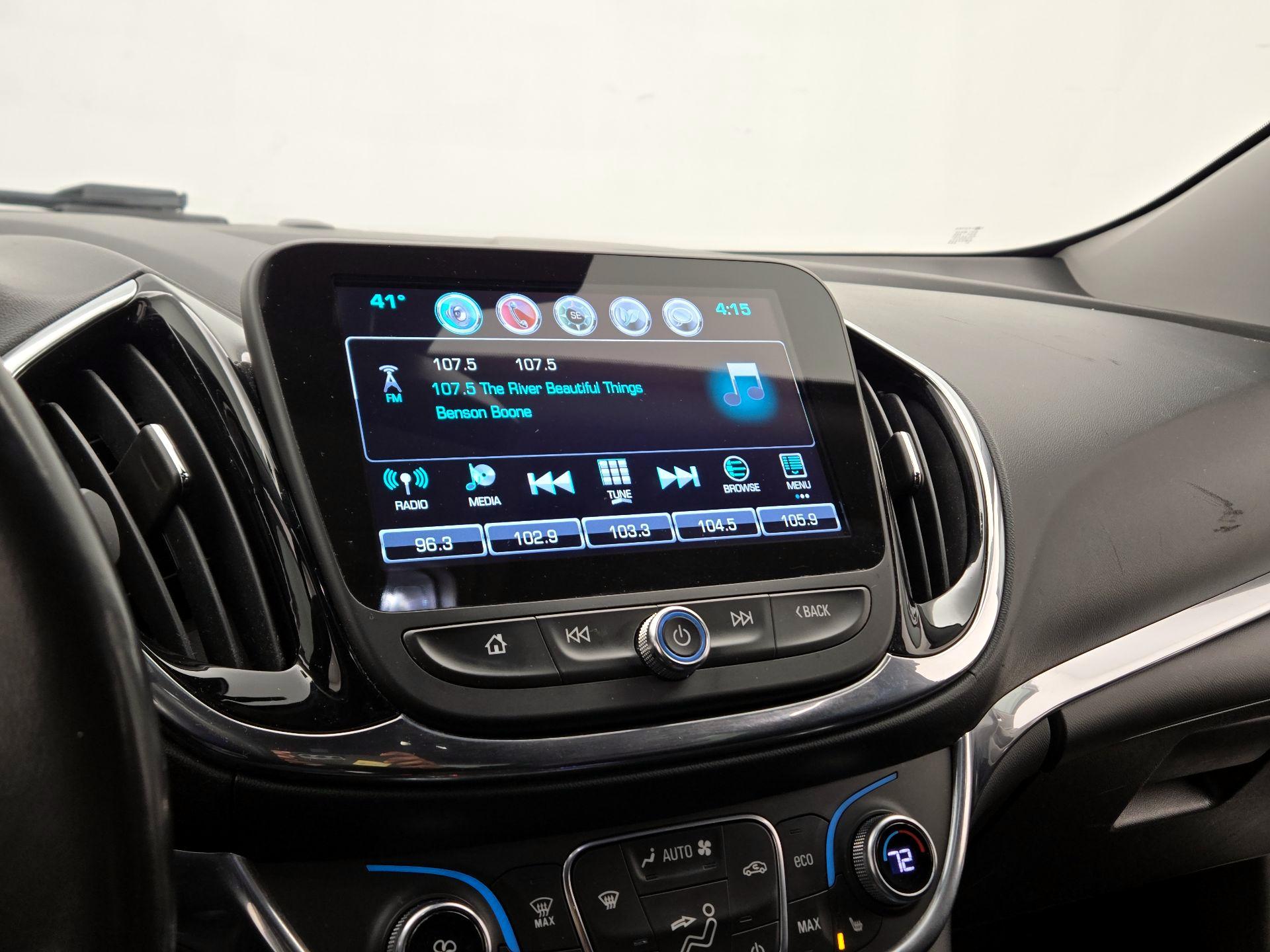 Thumbnail: 2016 Chevrolet Volt - 15