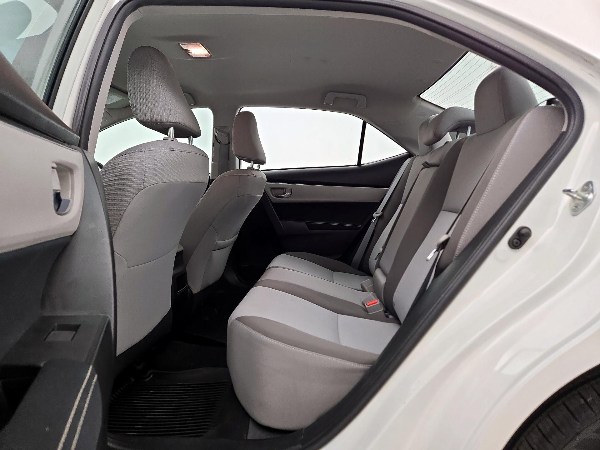 Thumbnail: 2018 Toyota Corolla - 19