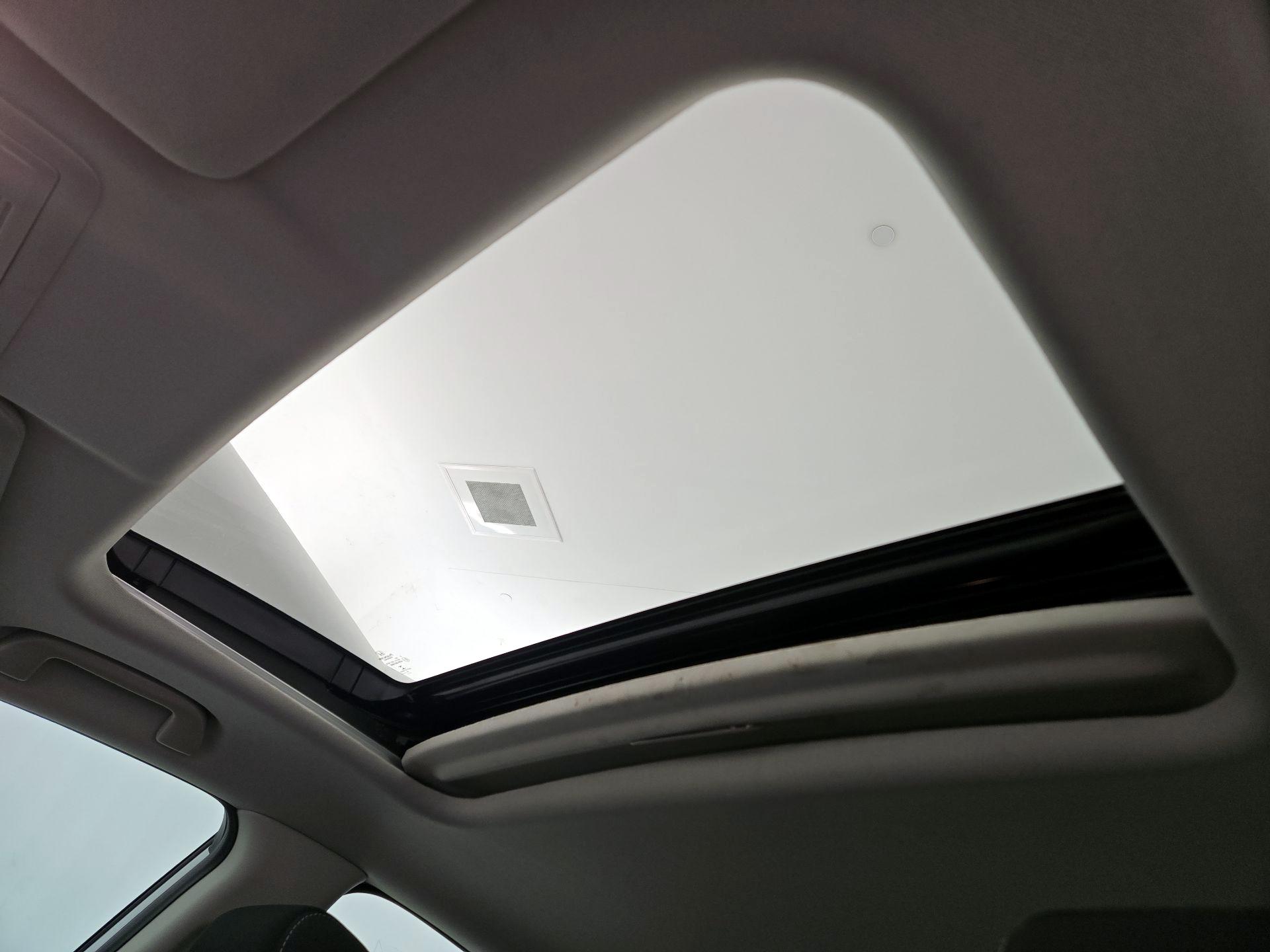 Thumbnail: 2019 Honda Civic - 19