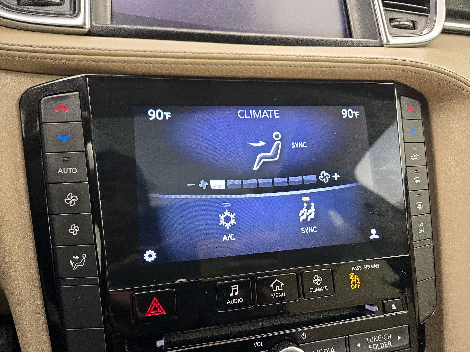 Thumbnail: 2019 INFINITI QX50 - 17