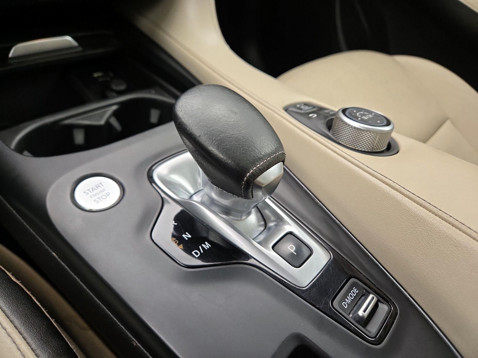 Thumbnail: 2019 INFINITI QX50 - 18