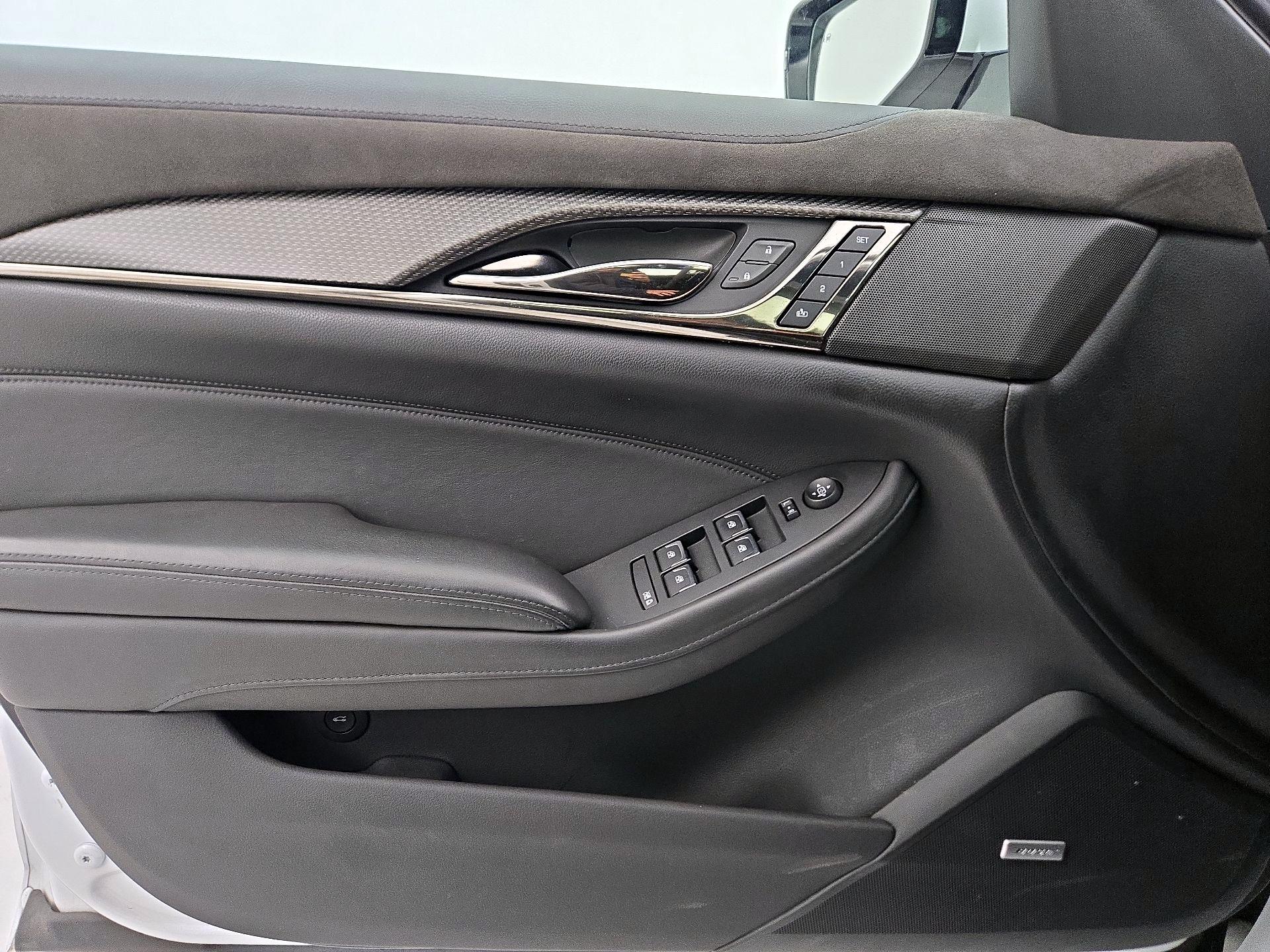 Thumbnail: 2018 Cadillac CTS - 12