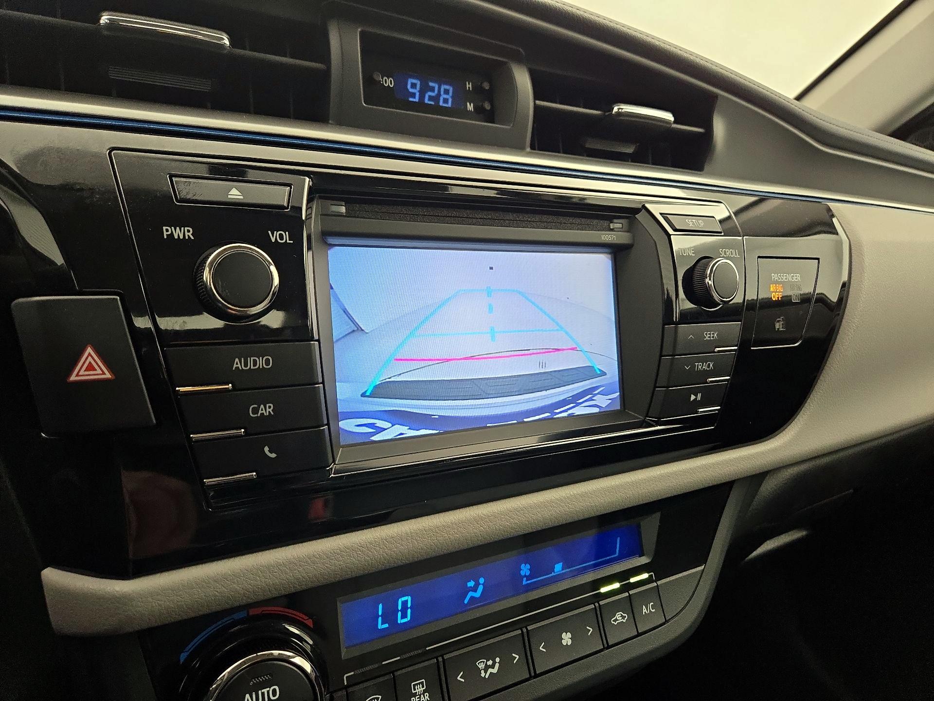 Thumbnail: 2016 Toyota Corolla - 14