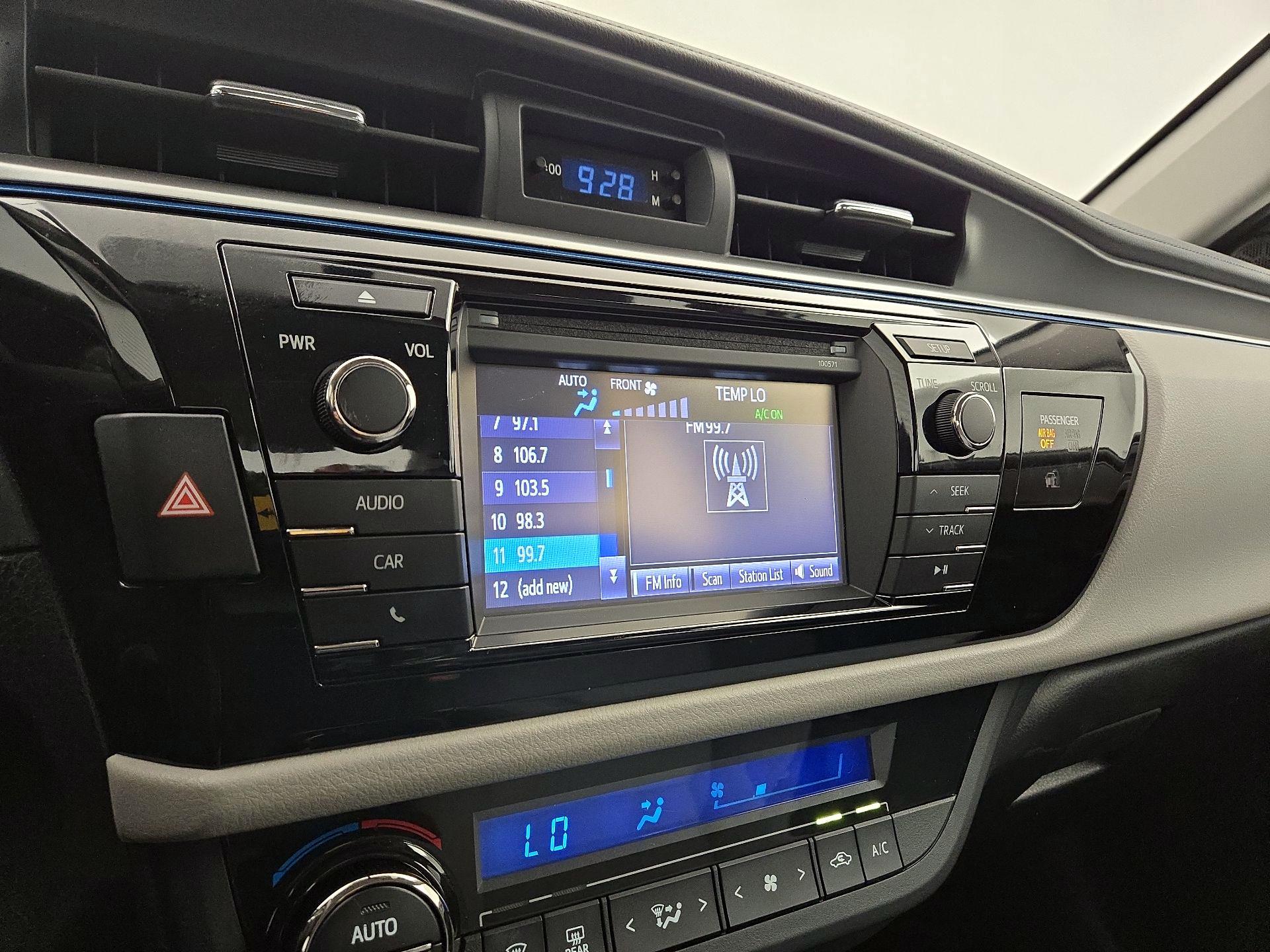 Thumbnail: 2016 Toyota Corolla - 15