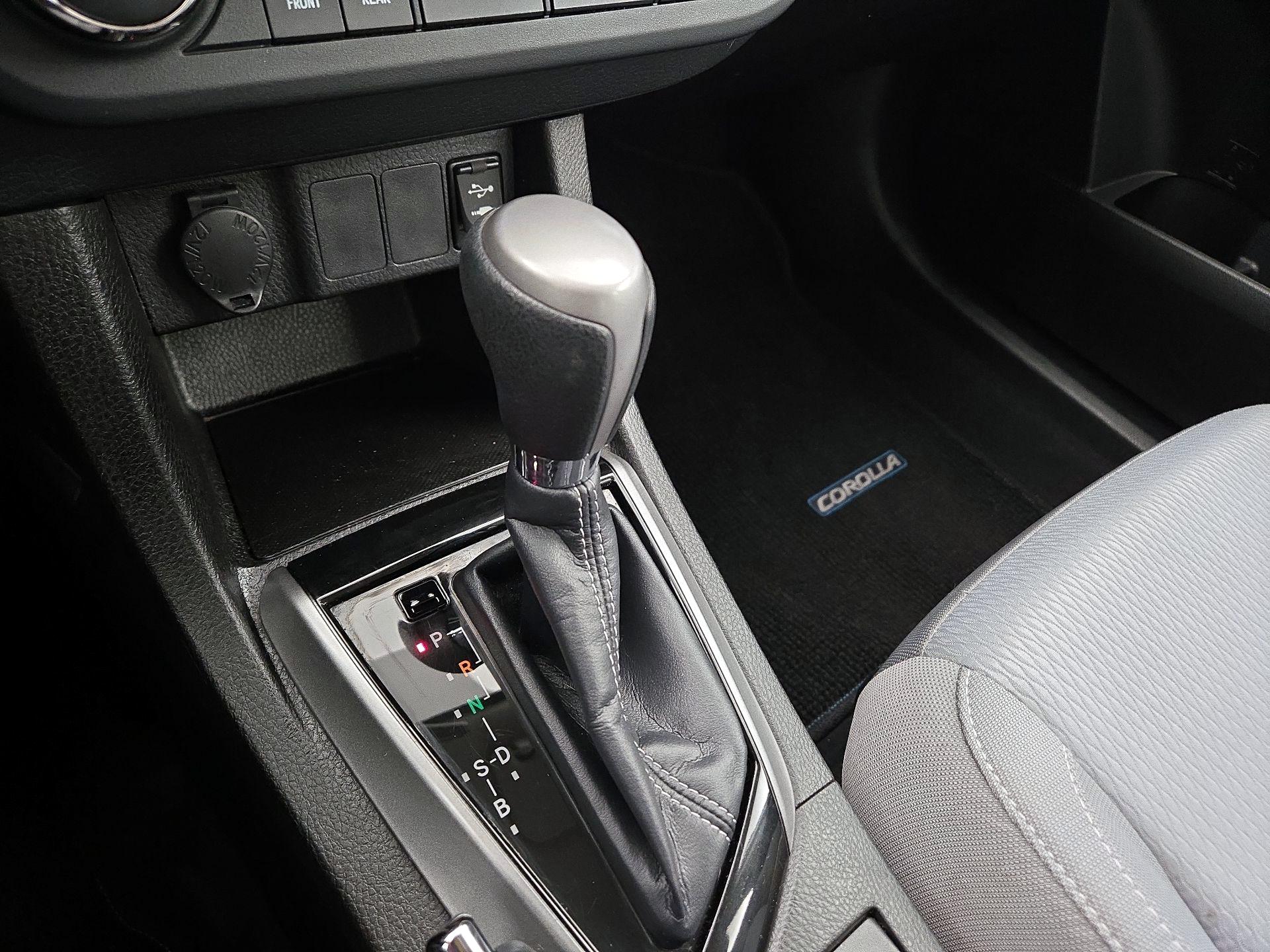 Thumbnail: 2016 Toyota Corolla - 17