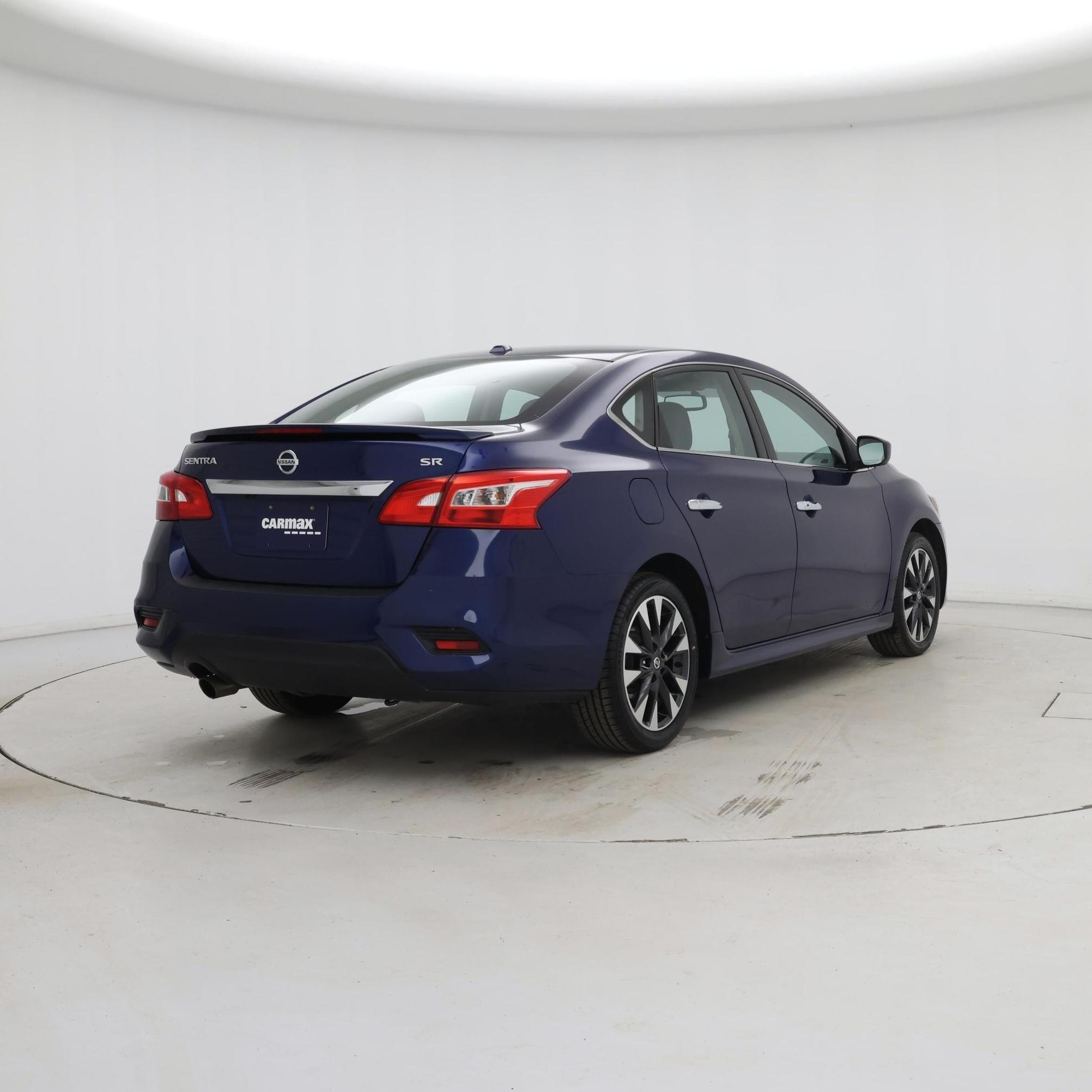 Thumbnail: 2019 Nissan Sentra - 8
