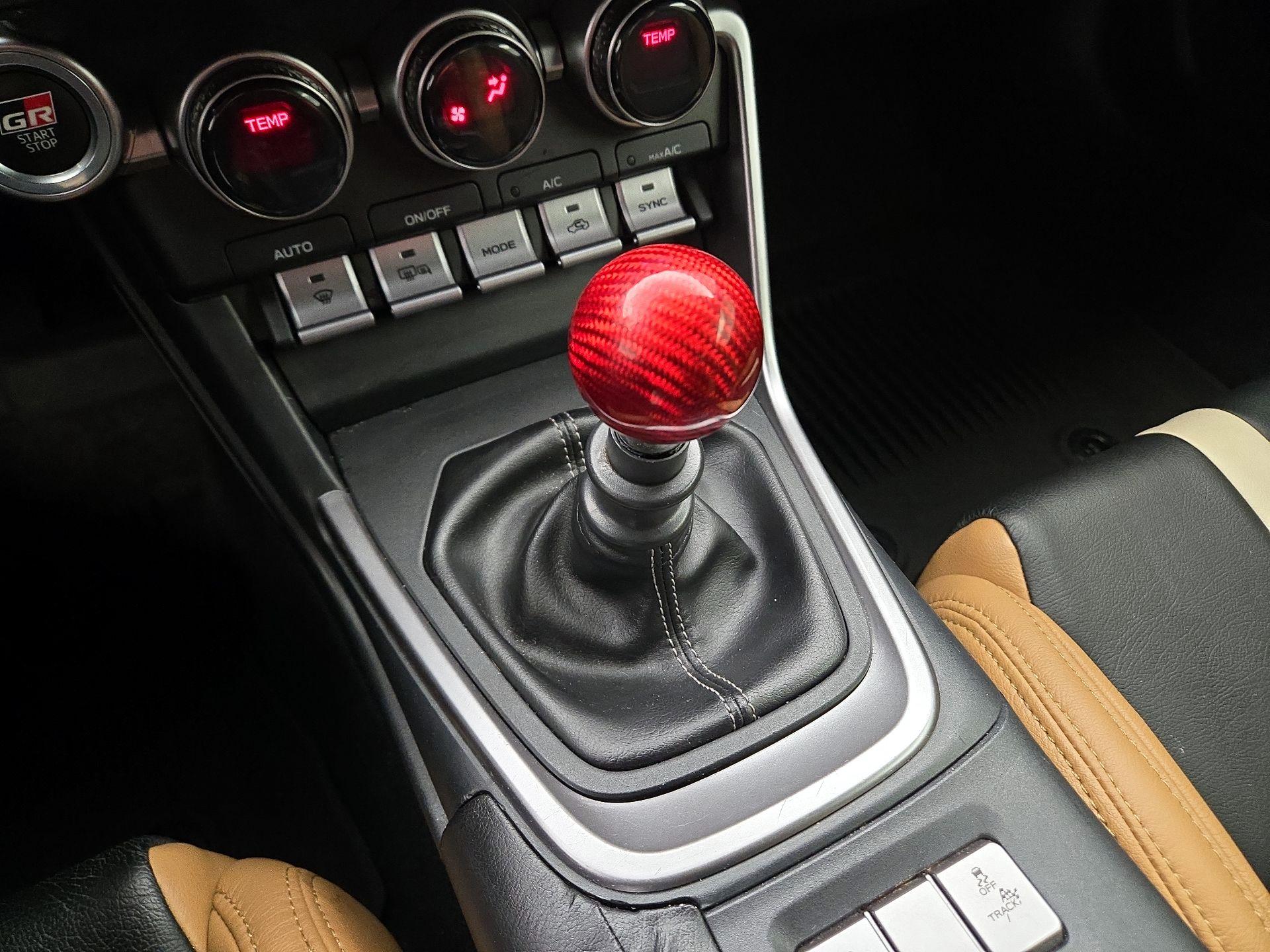 Thumbnail: 2022 Toyota GR86 - 17