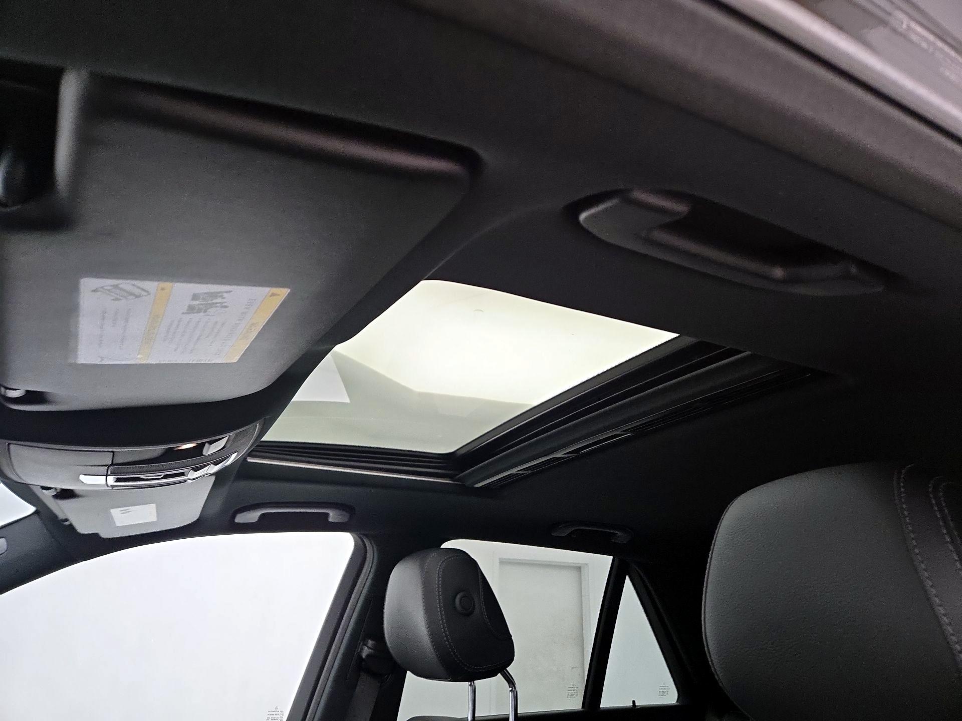 Thumbnail: 2018 Mercedes-Benz GLE - 20