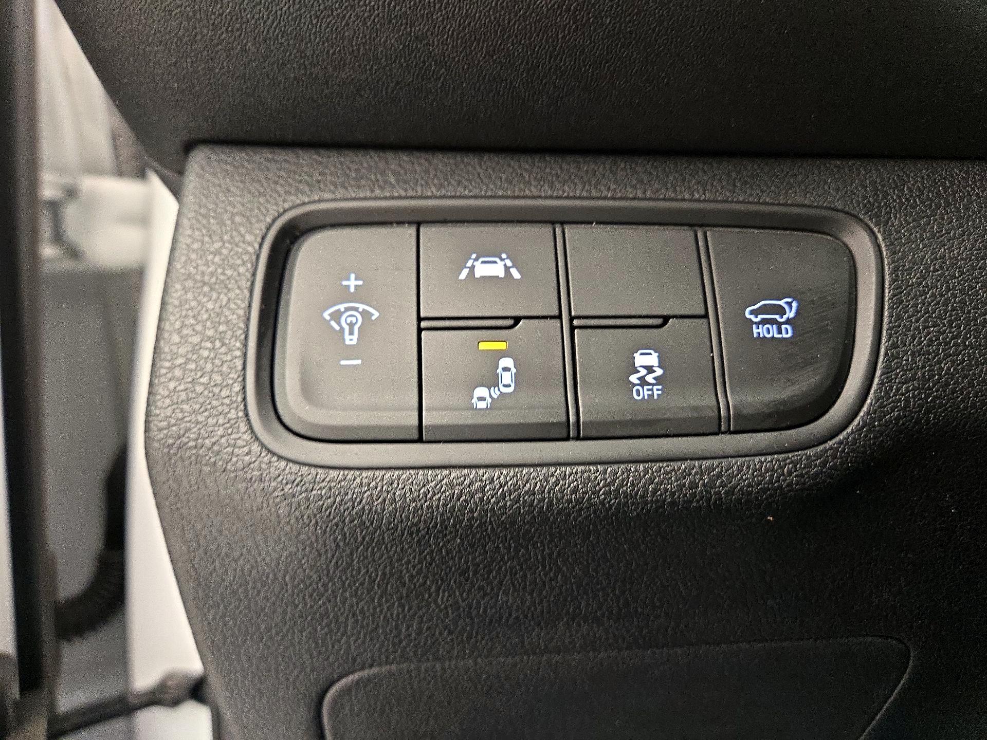 Thumbnail: 2020 Hyundai Santa Fe - 13