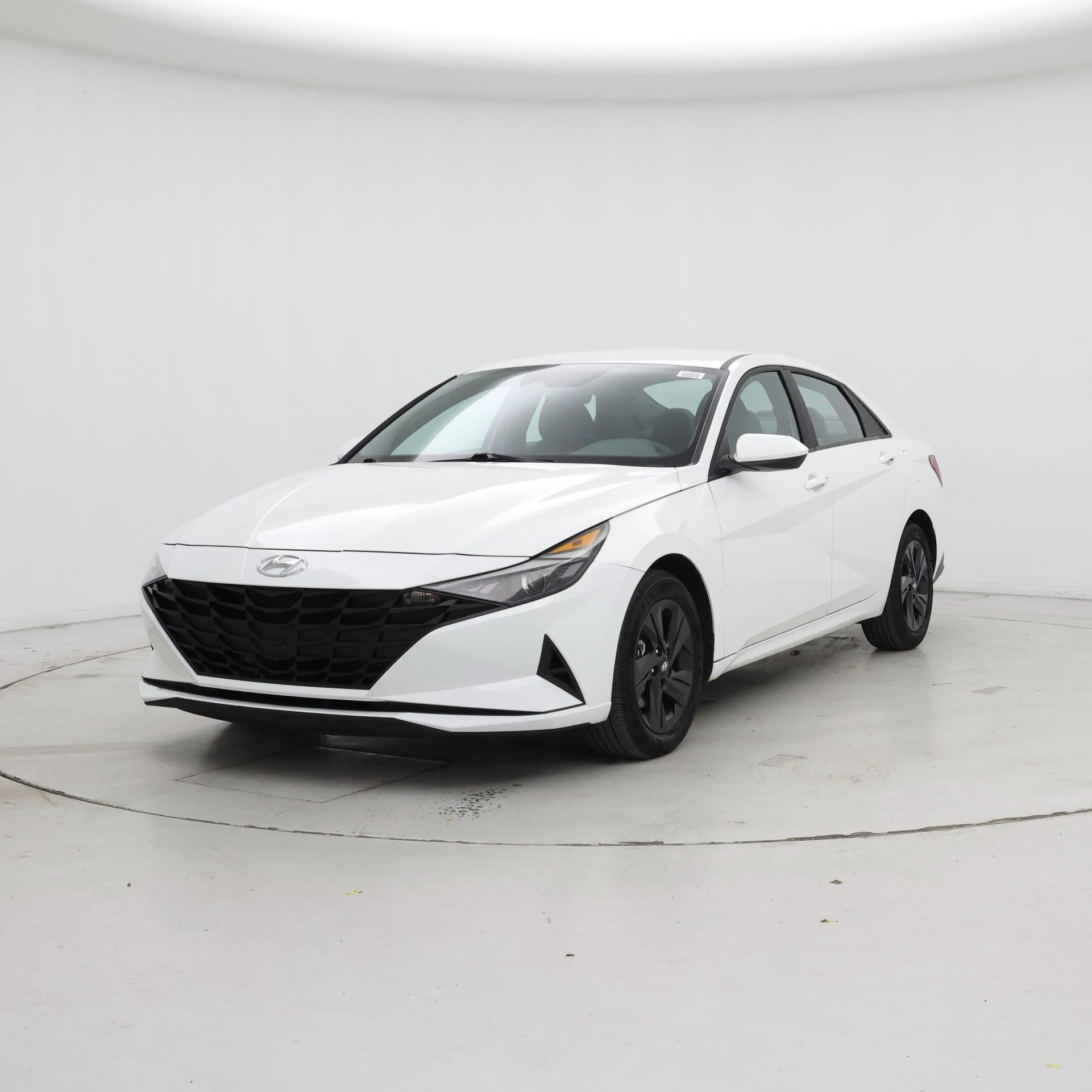 Thumbnail: 2023 Hyundai Elantra - 4