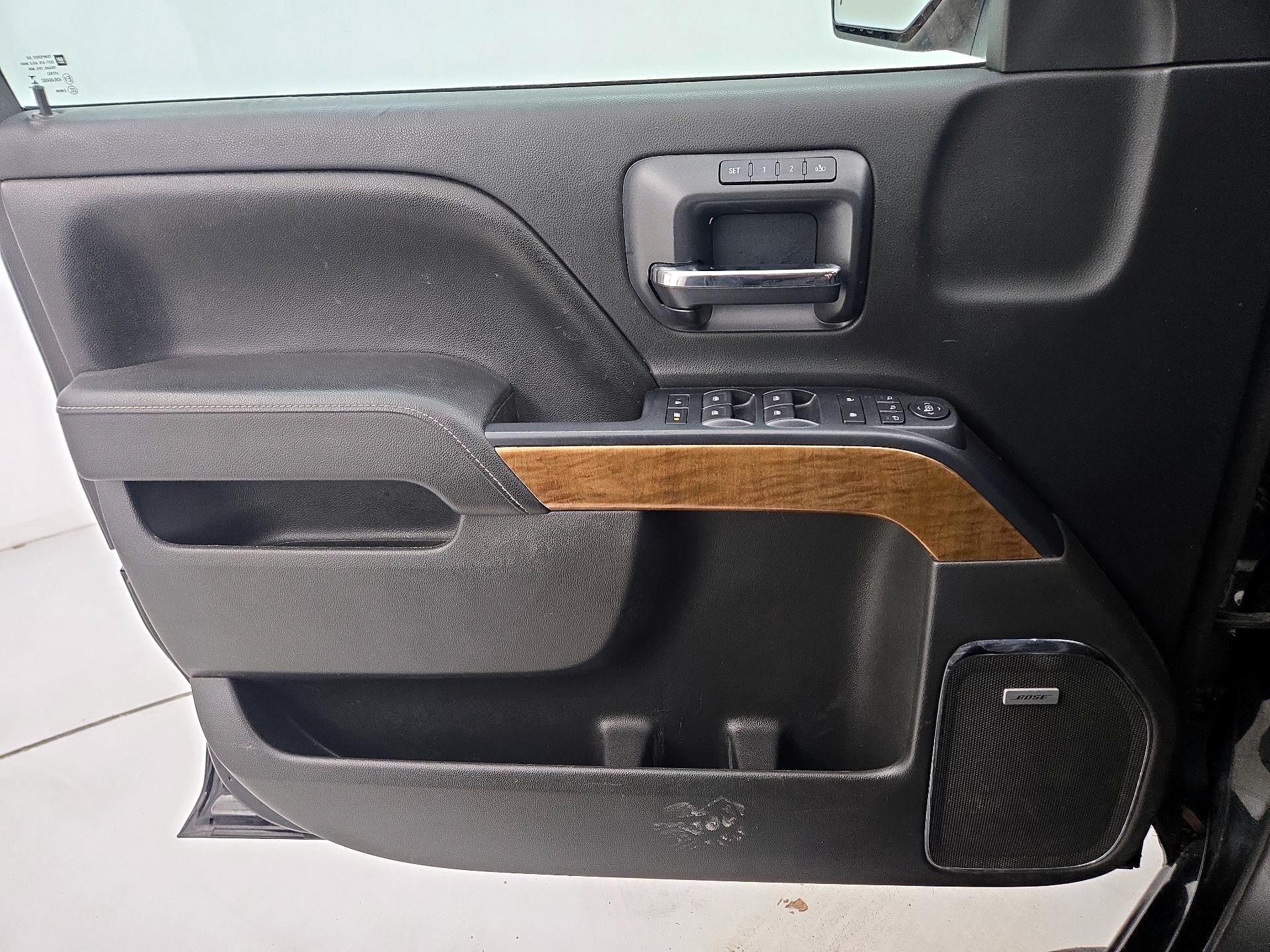 Thumbnail: 2015 Chevrolet Silverado 1500 - 12