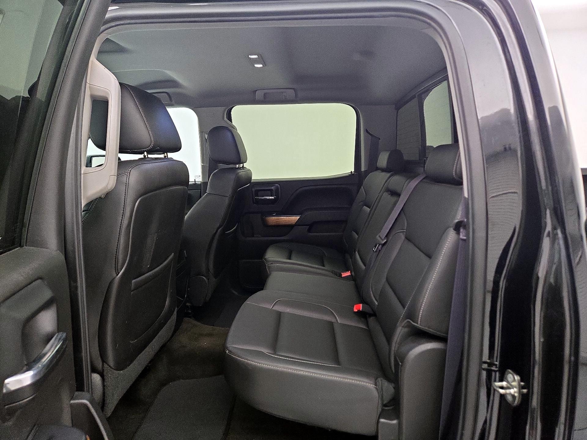 Thumbnail: 2015 Chevrolet Silverado 1500 - 19