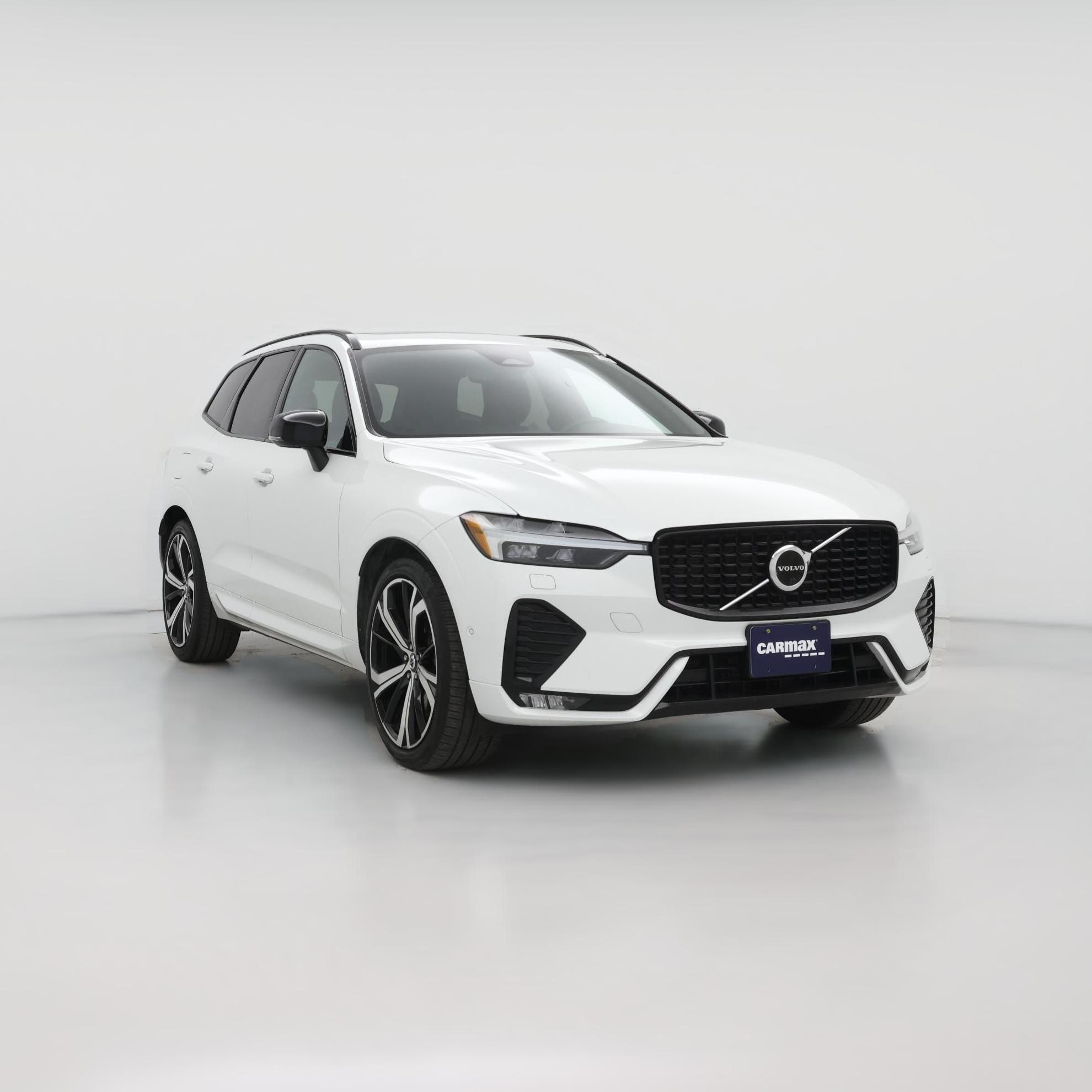 Thumbnail: 2022 Volvo XC60 - 1