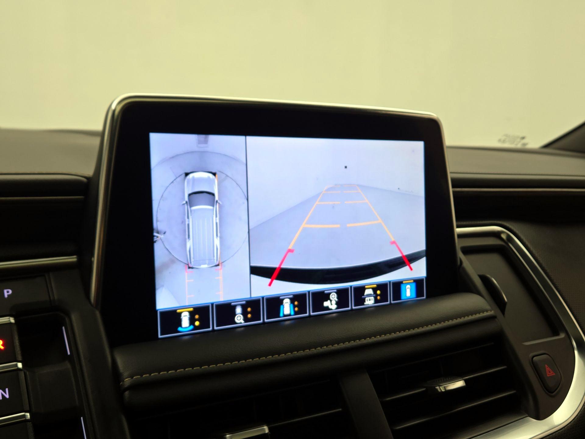 Thumbnail: 2021 Chevrolet Suburban - 14