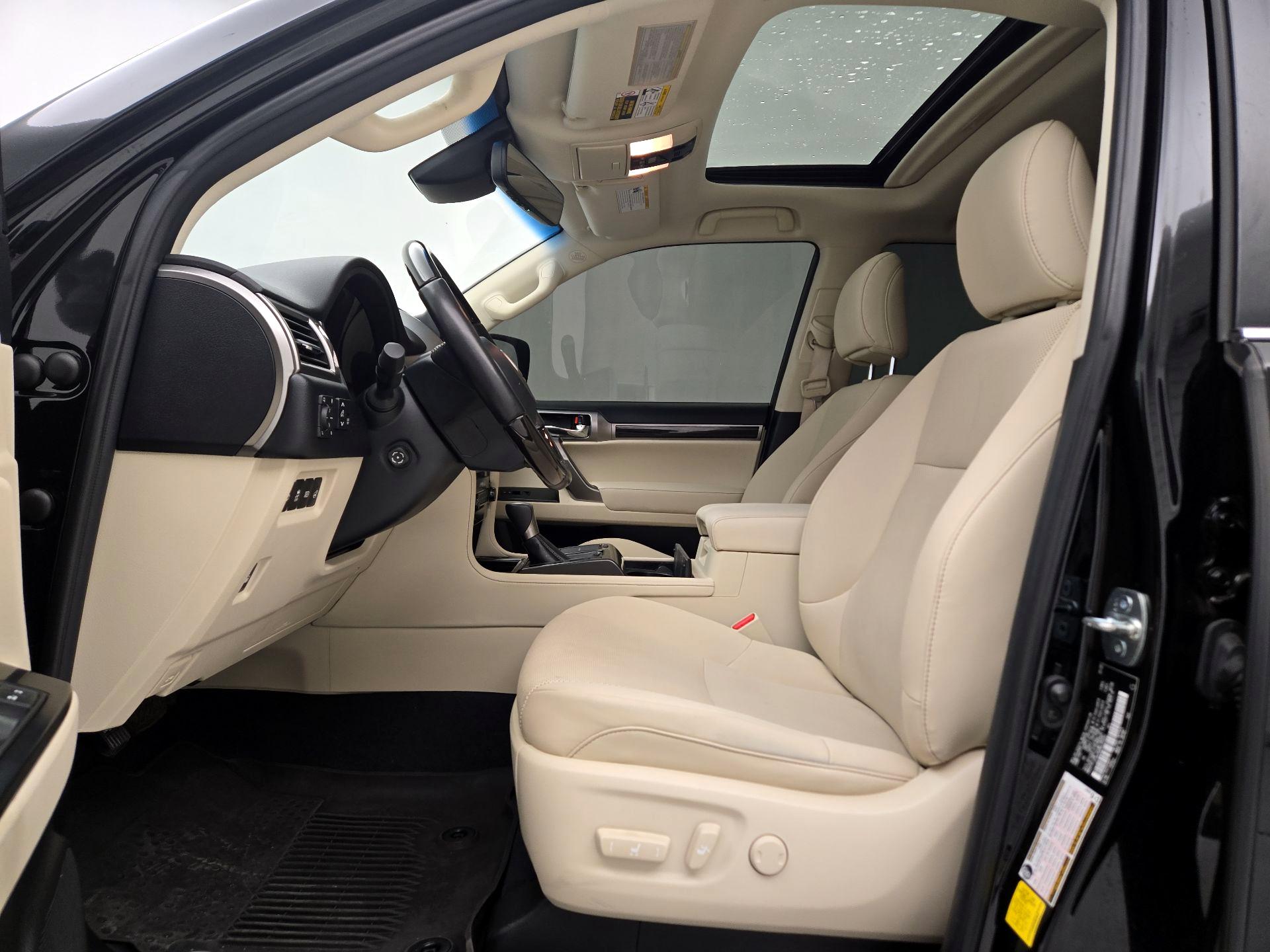 Thumbnail: 2022 Lexus GX - 11