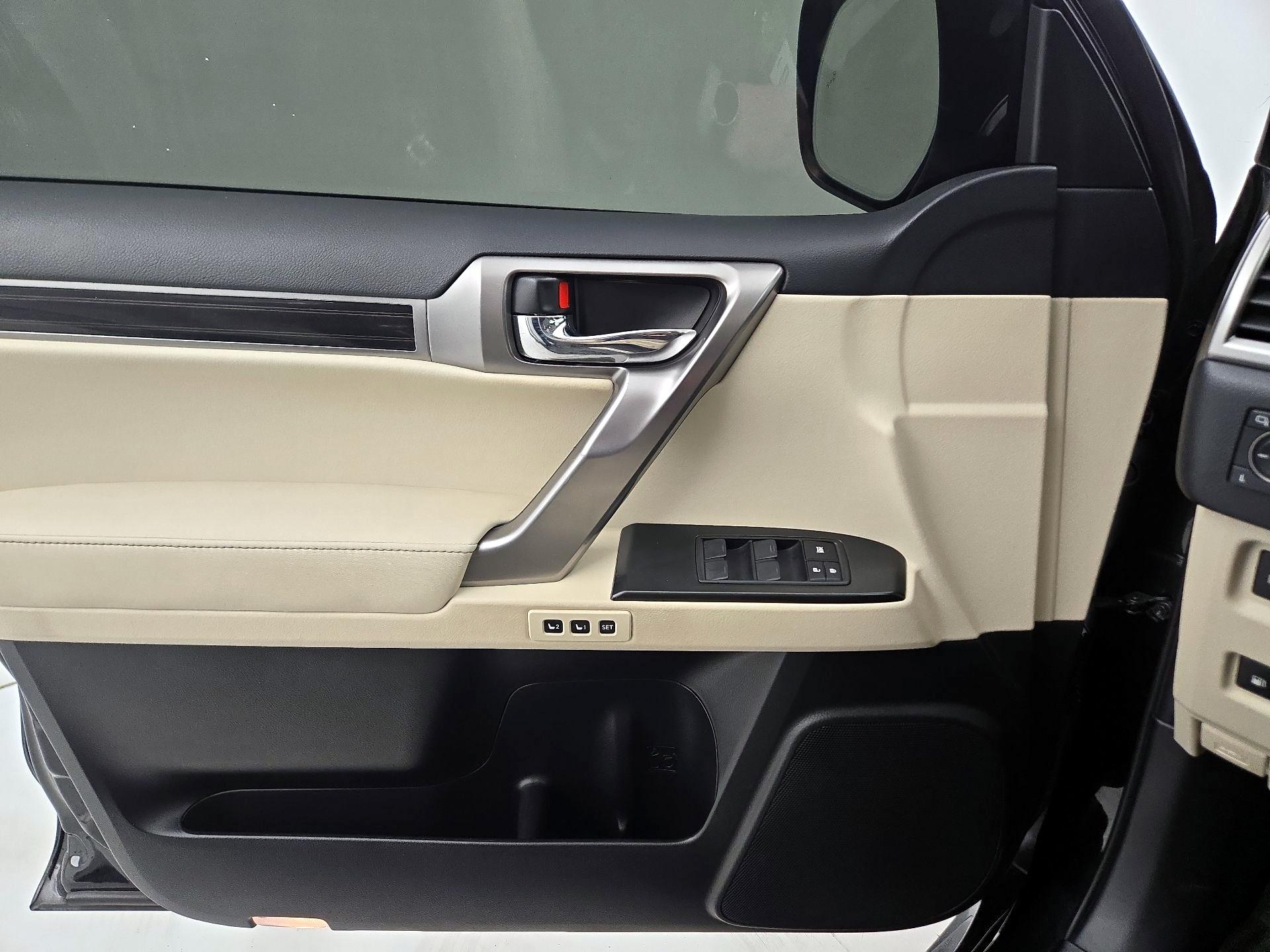 Thumbnail: 2022 Lexus GX - 12