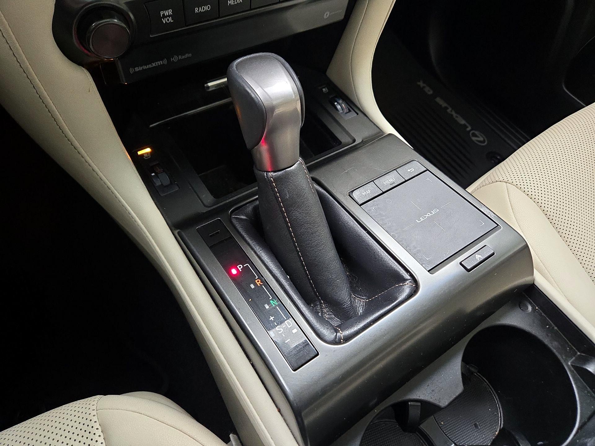 Thumbnail: 2022 Lexus GX - 18