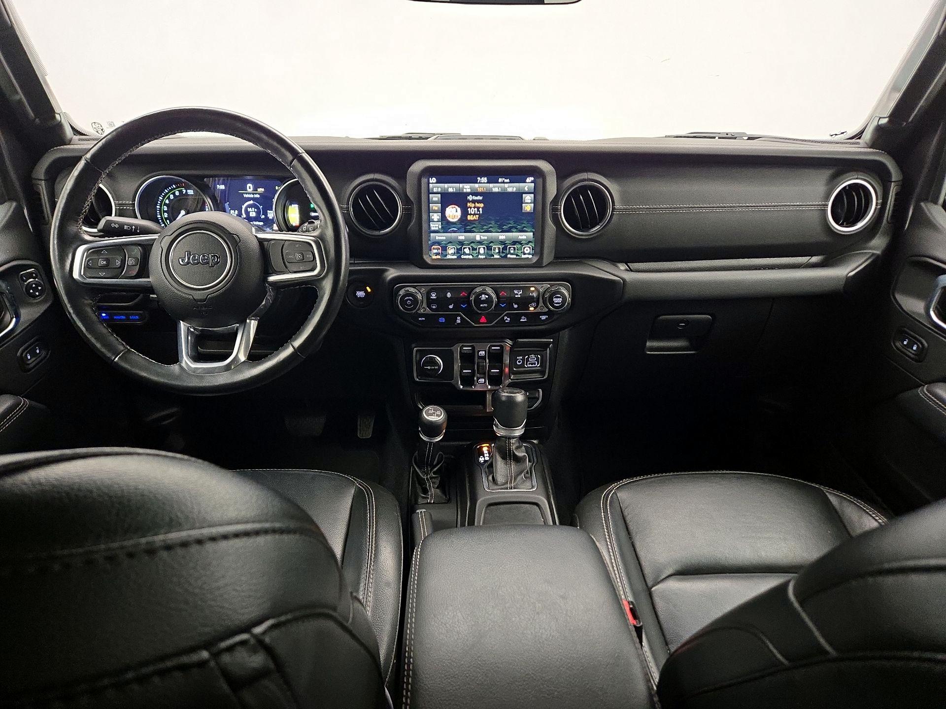 Thumbnail: 2022 Jeep Wrangler - 9