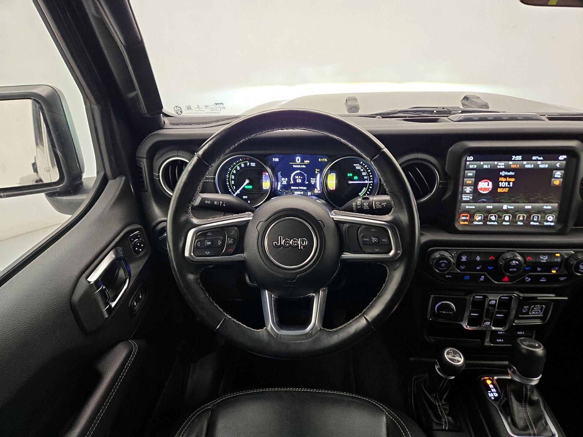 Thumbnail: 2022 Jeep Wrangler - 10