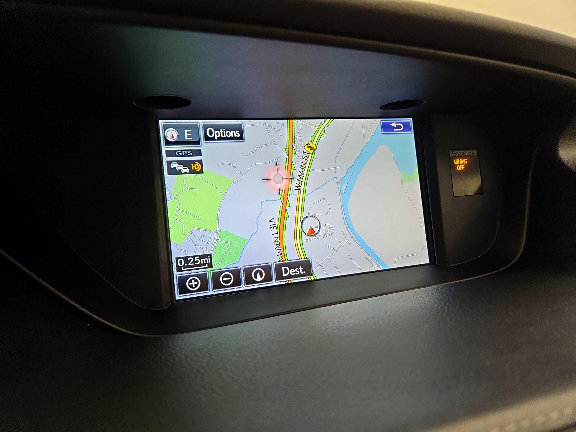 Thumbnail: 2015 Lexus ES - 14