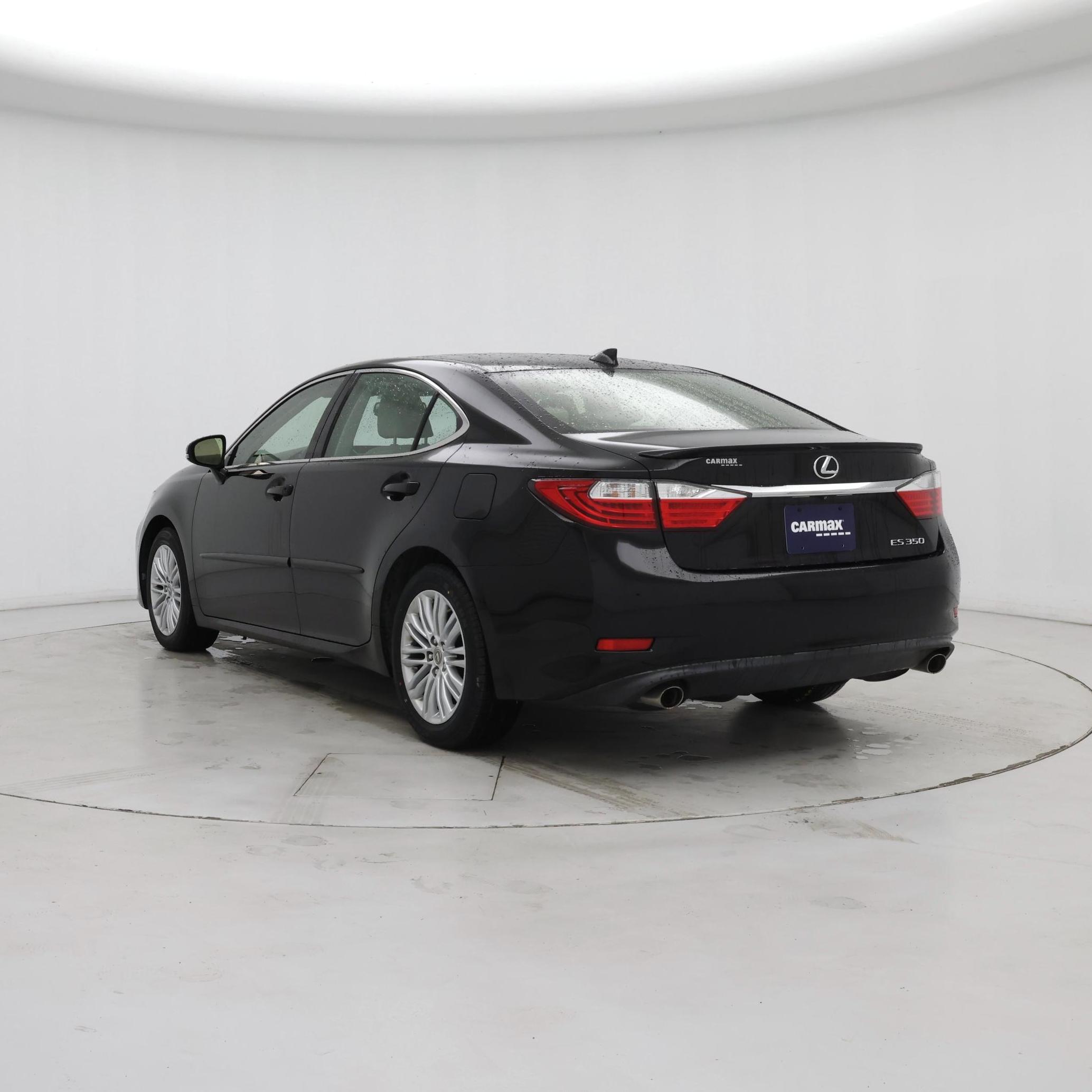 Thumbnail: 2015 Lexus ES - 2