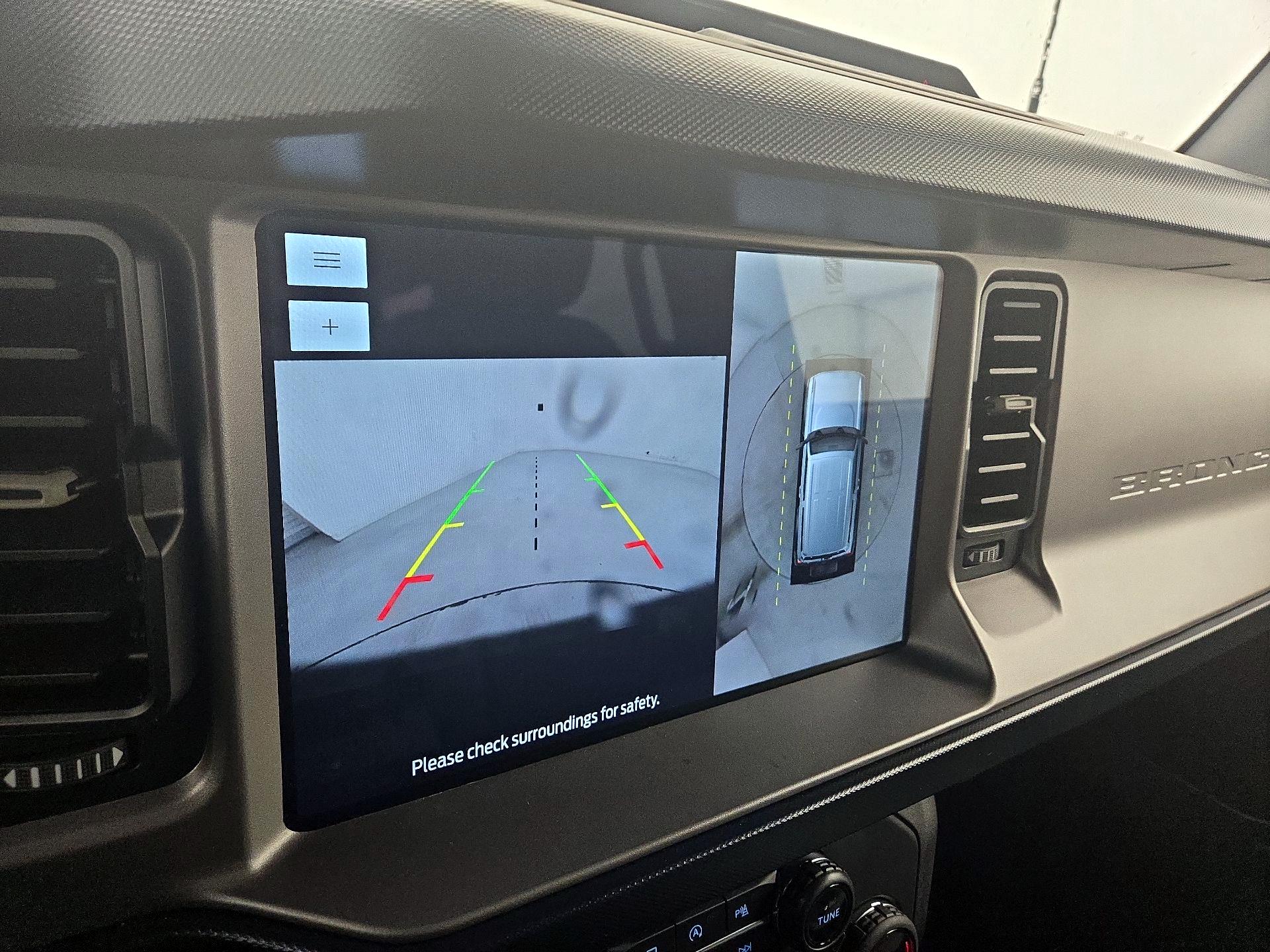 Thumbnail: 2023 Ford Bronco - 14