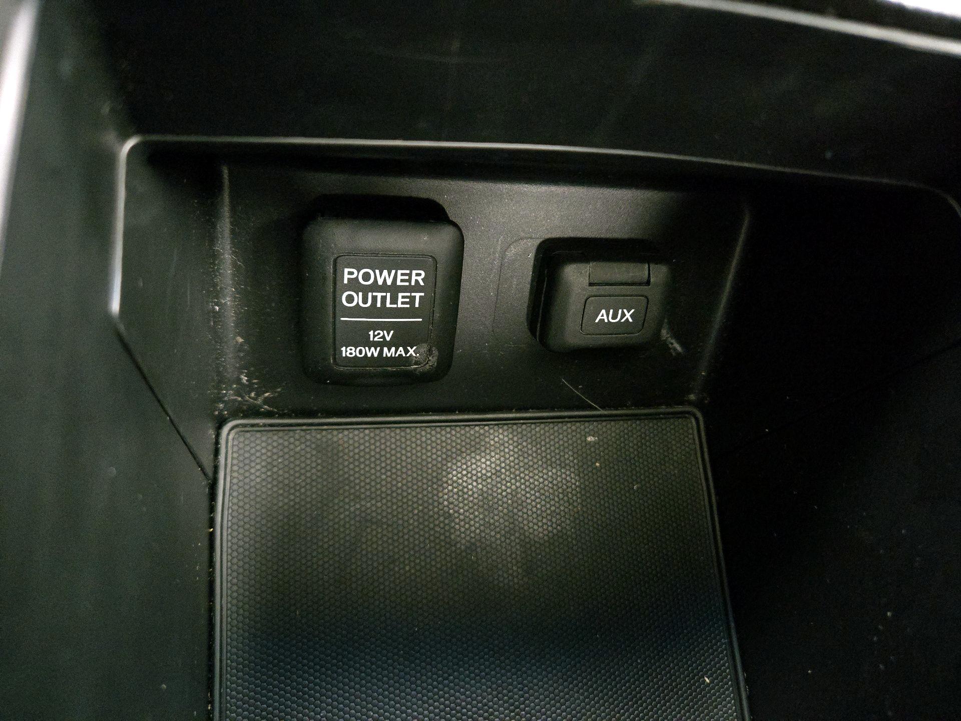 Thumbnail: 2015 Acura ILX - 18