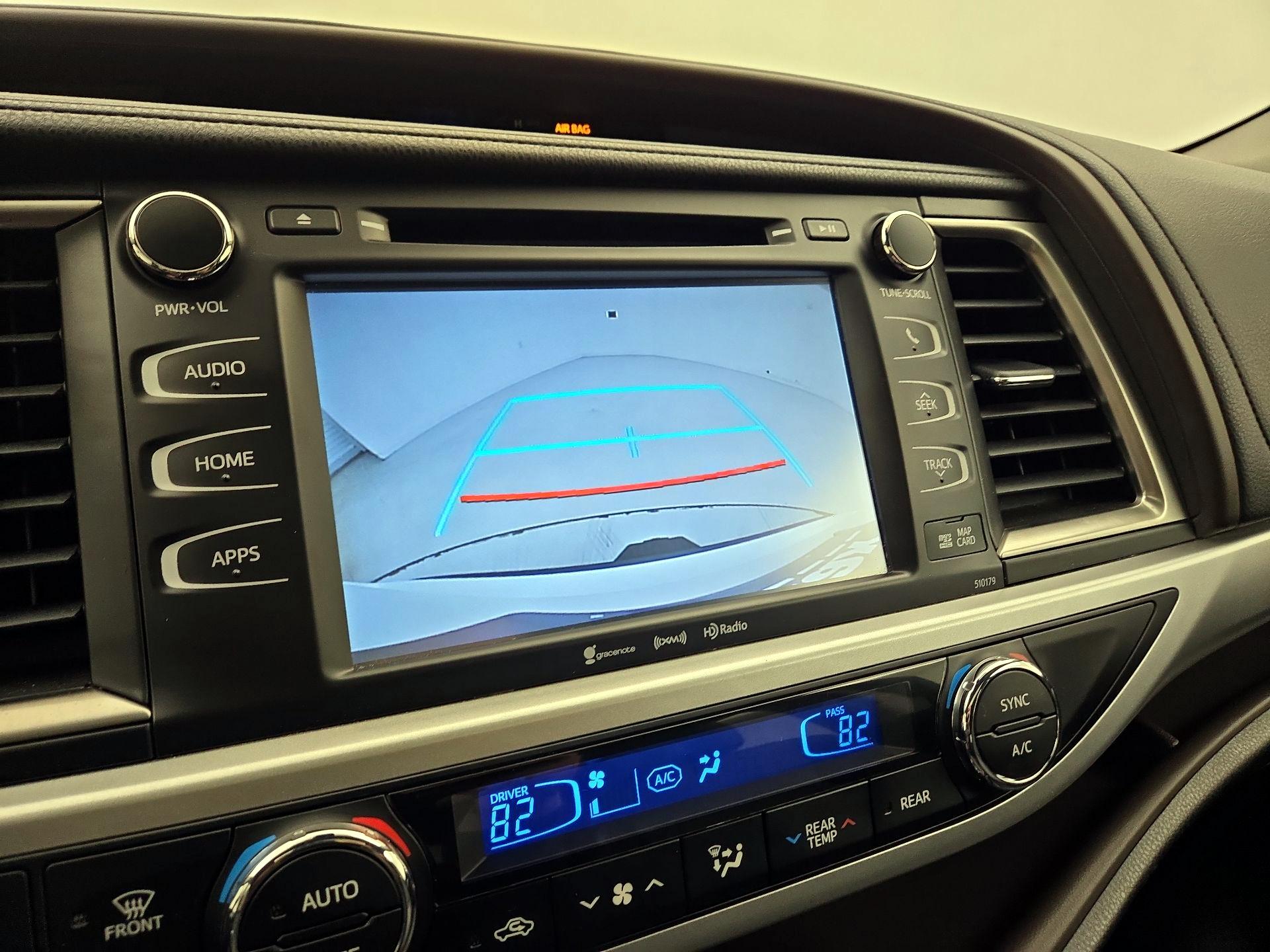 Thumbnail: 2017 Toyota Highlander - 14