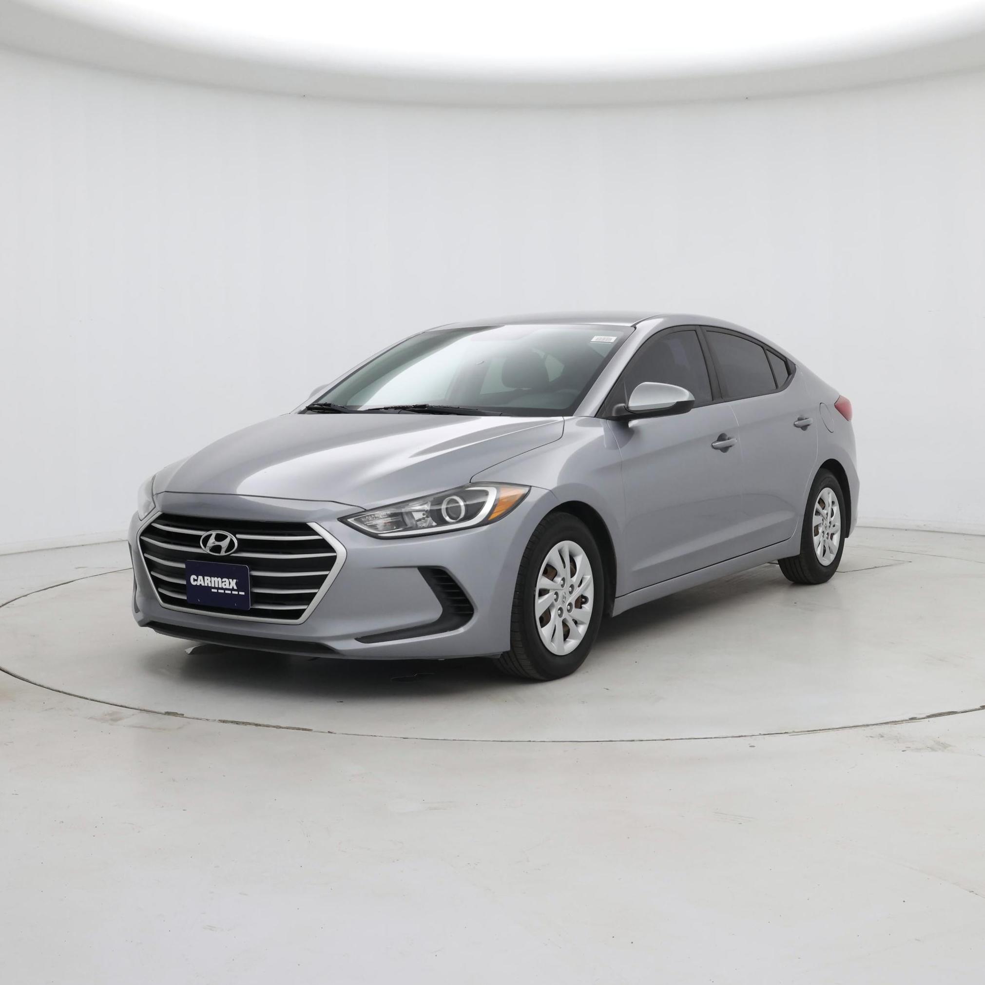 Thumbnail: 2017 Hyundai Elantra - 4