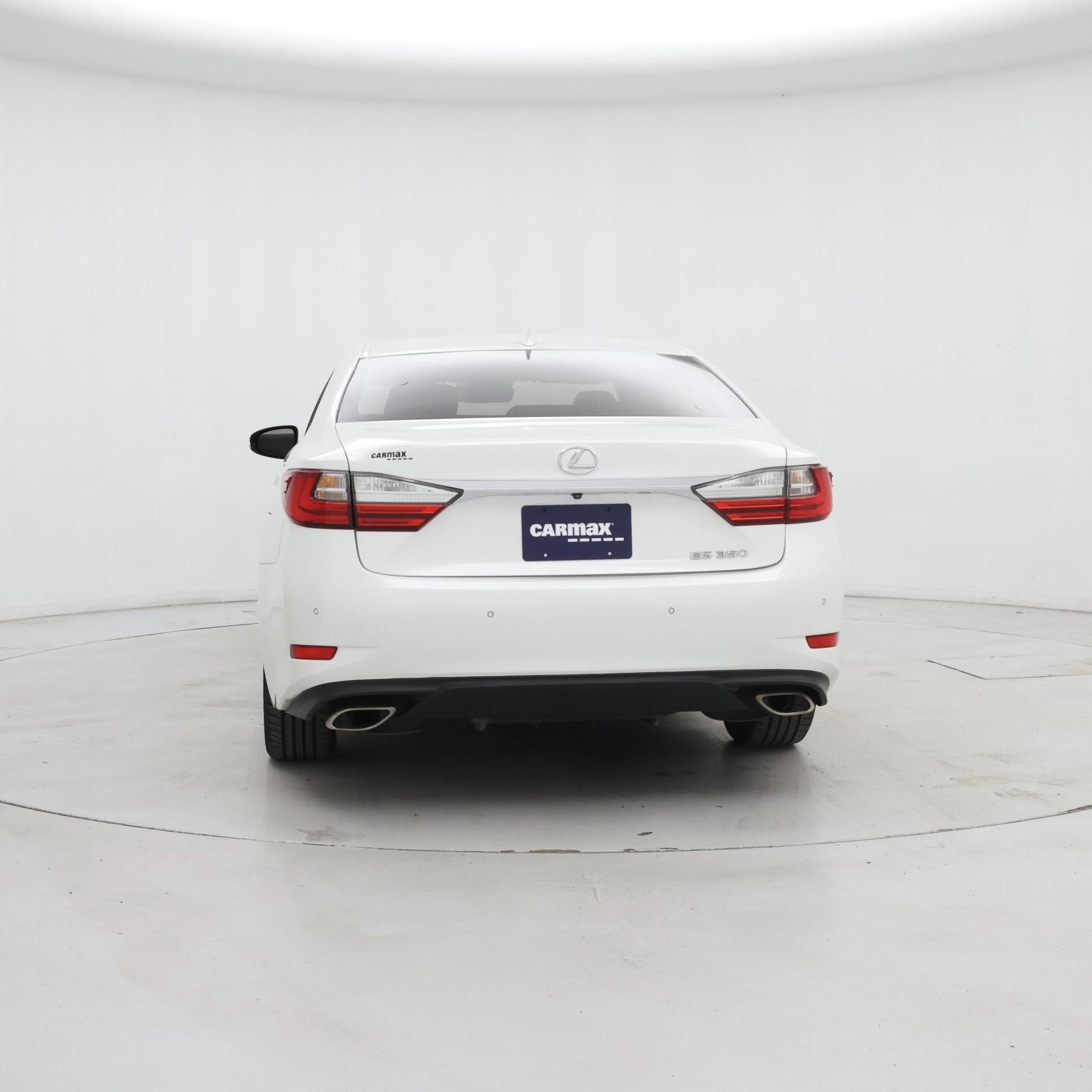 Thumbnail: 2017 Lexus ES - 6