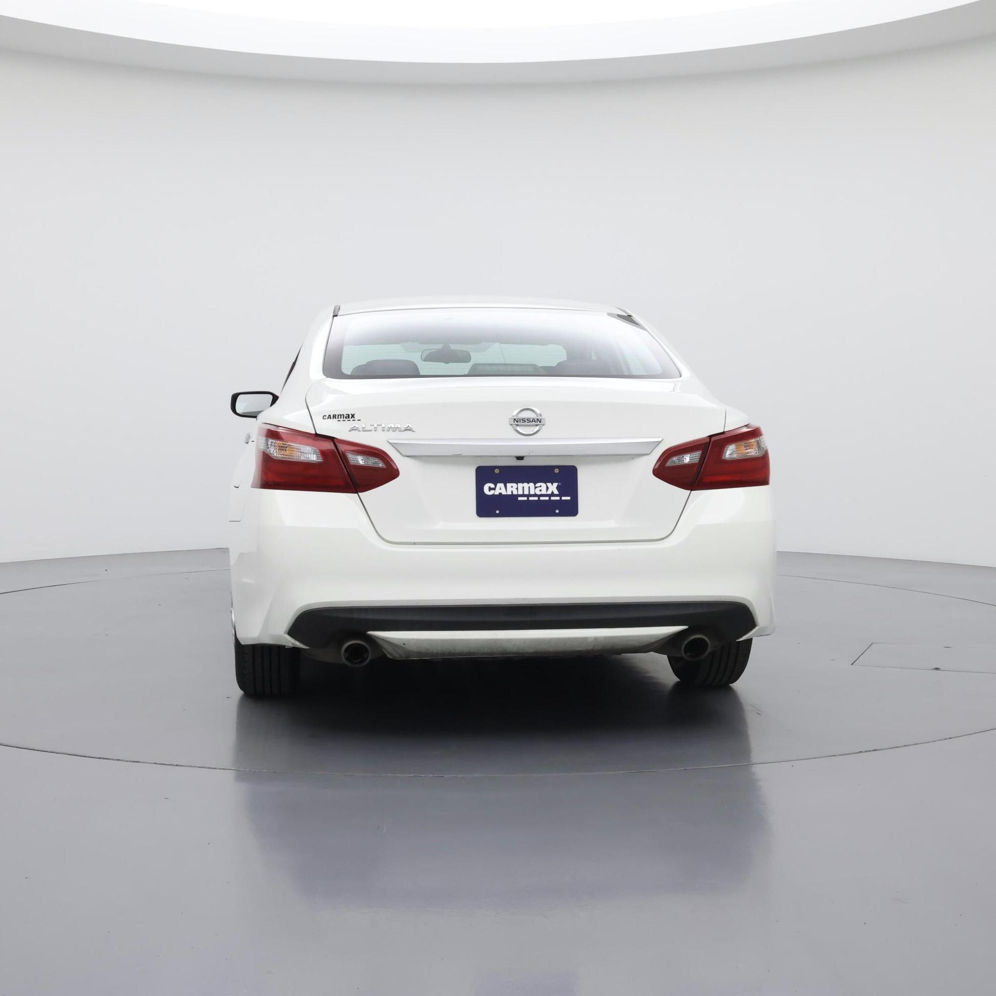 Thumbnail: 2018 Nissan Altima - 6