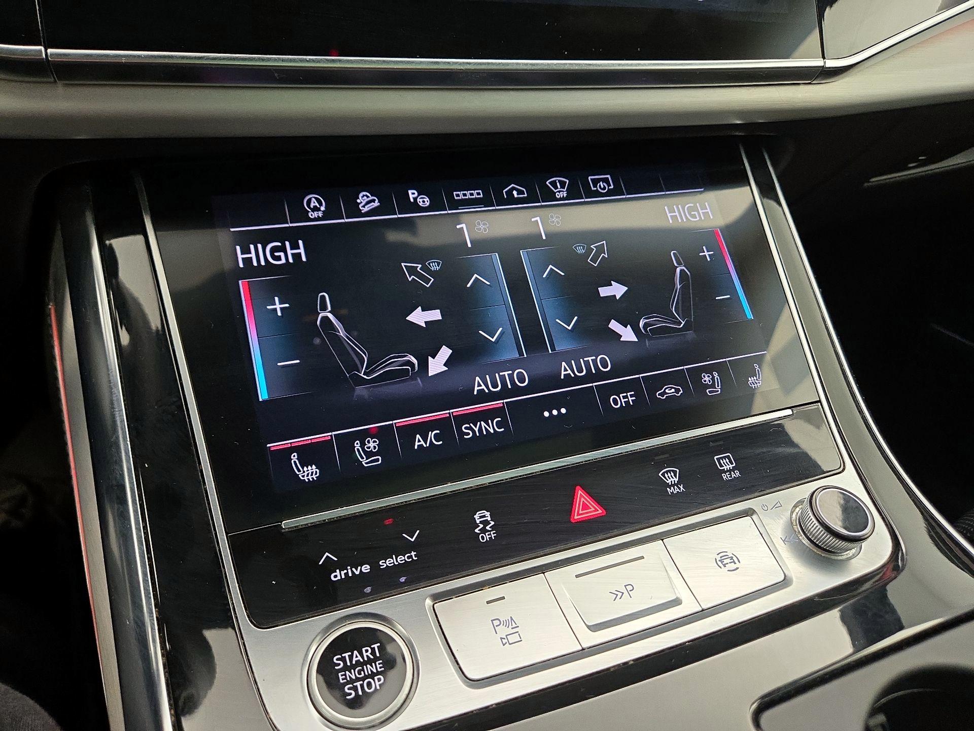 Thumbnail: 2024 Audi Q7 - 17