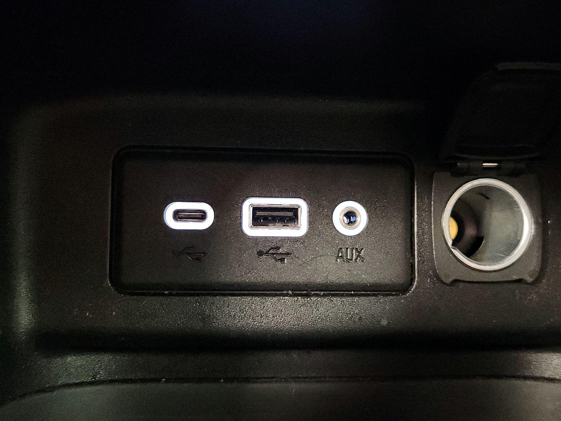 Thumbnail: 2019 Chevrolet Equinox - 18