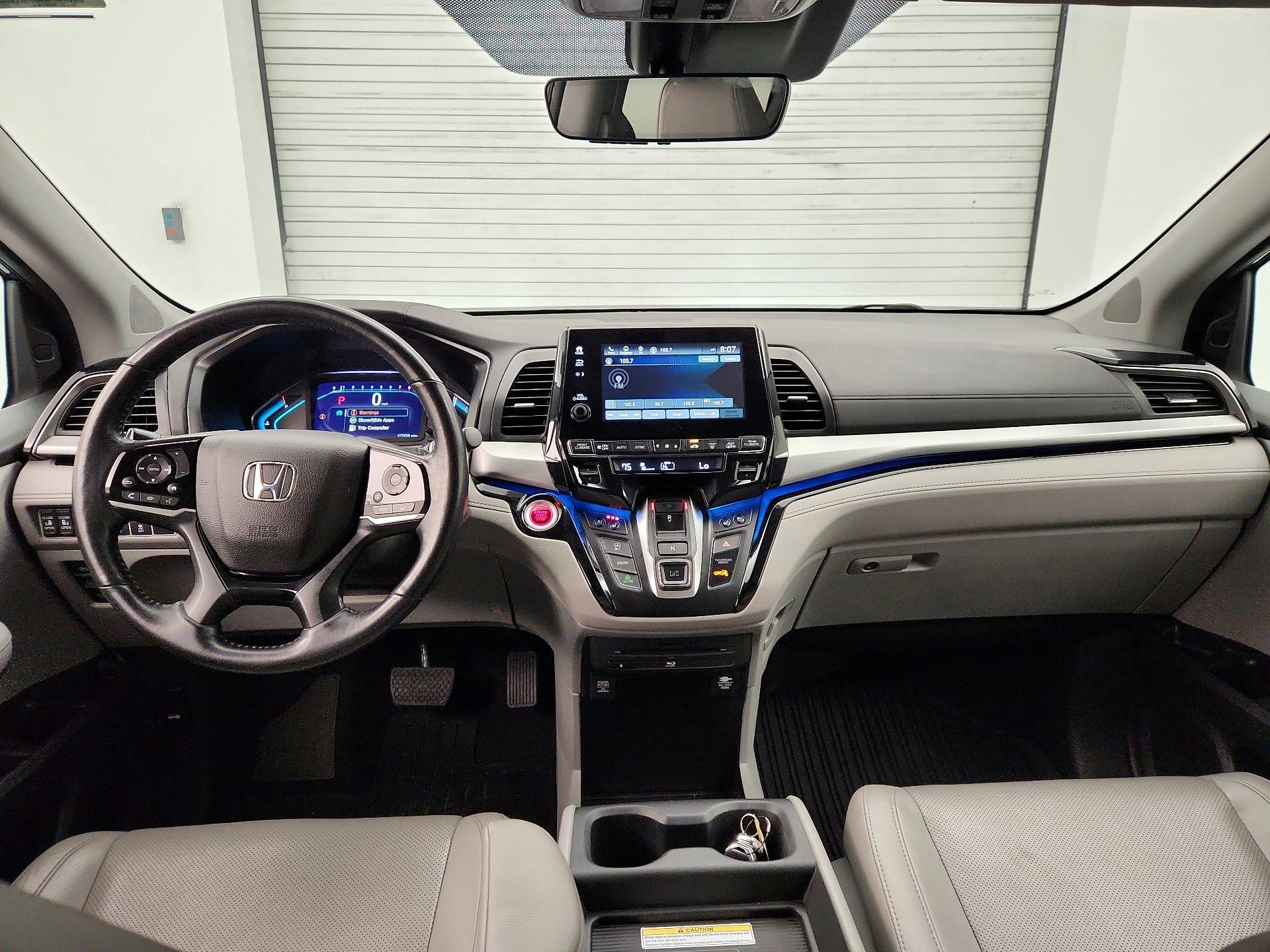 Thumbnail: 2018 Honda Odyssey - 9