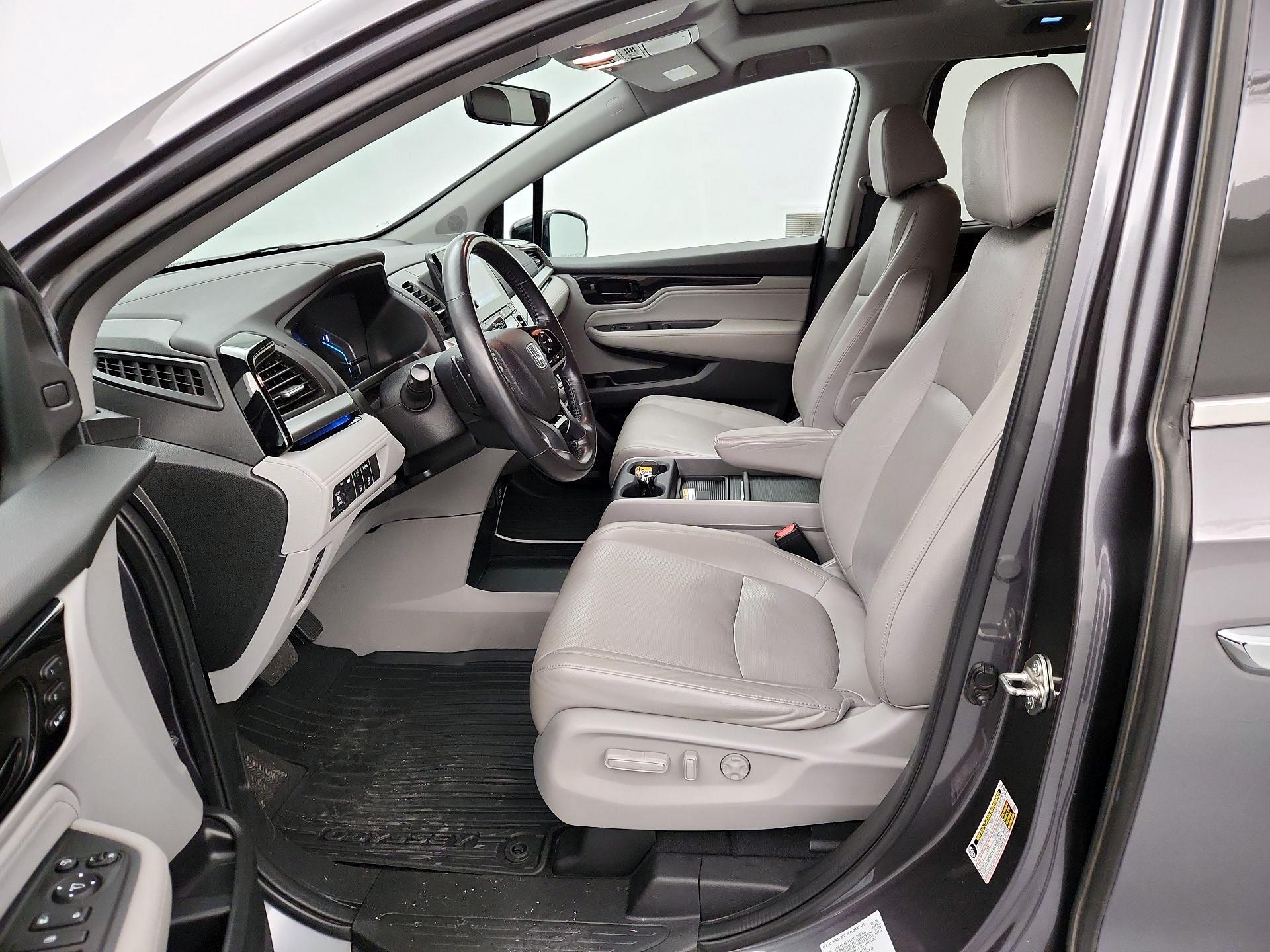 Thumbnail: 2018 Honda Odyssey - 11