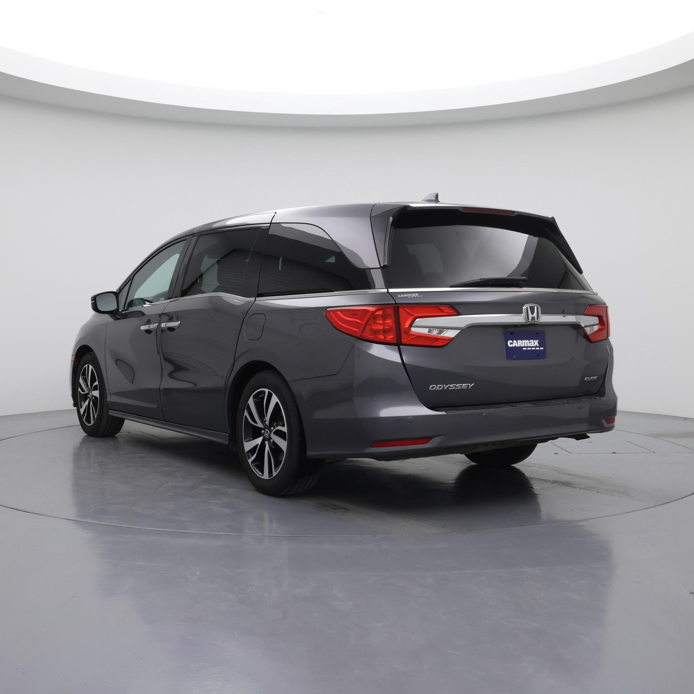 Thumbnail: 2018 Honda Odyssey - 2