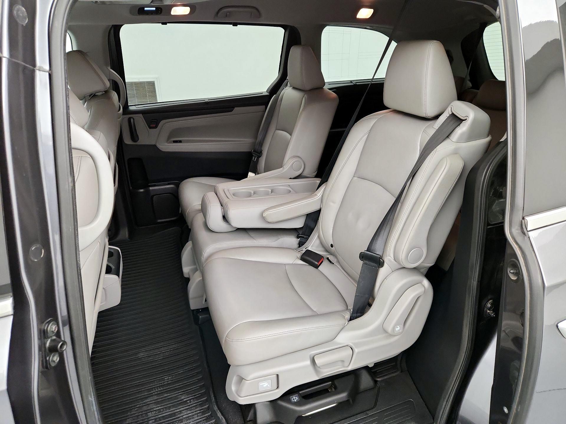 Thumbnail: 2018 Honda Odyssey - 19