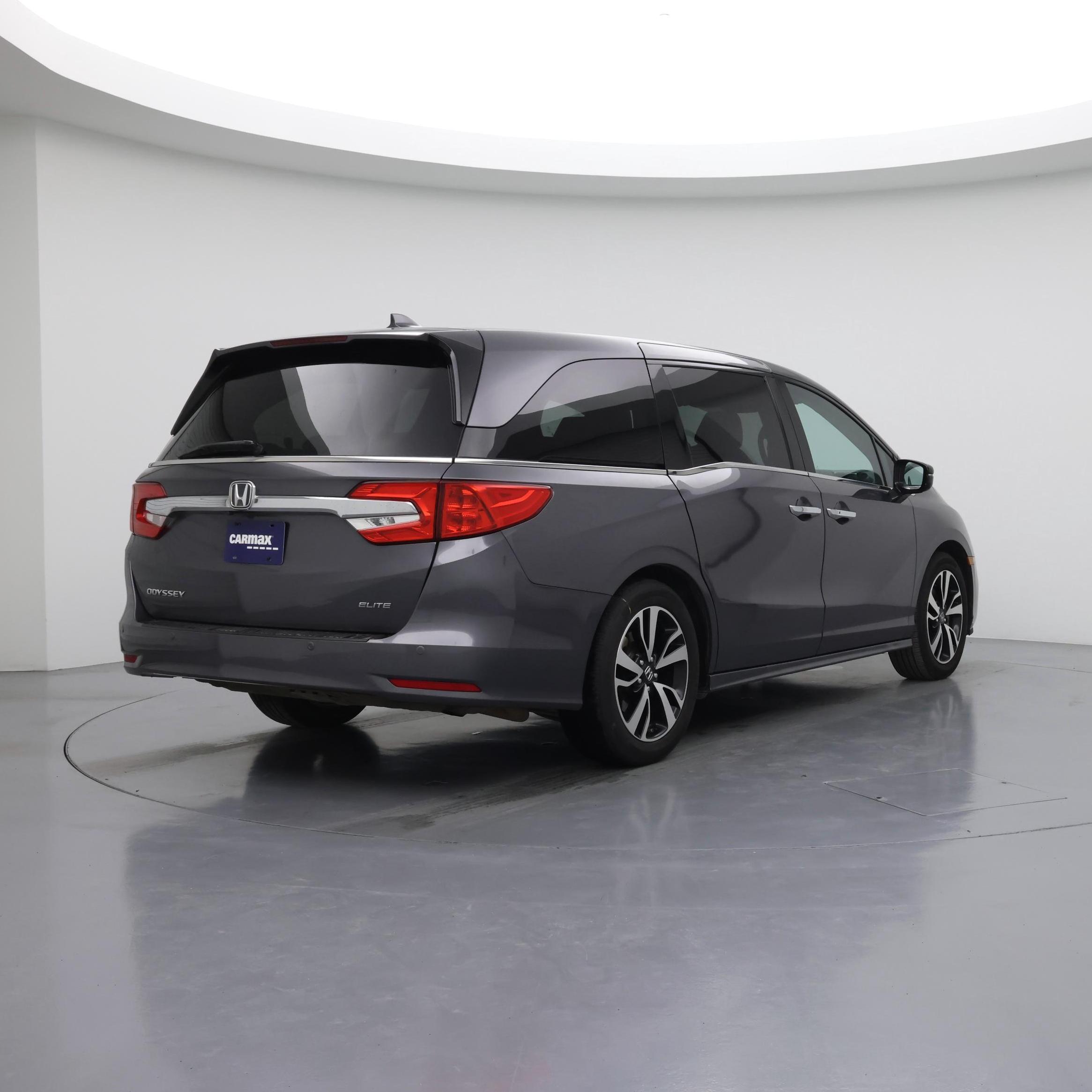 Thumbnail: 2018 Honda Odyssey - 8