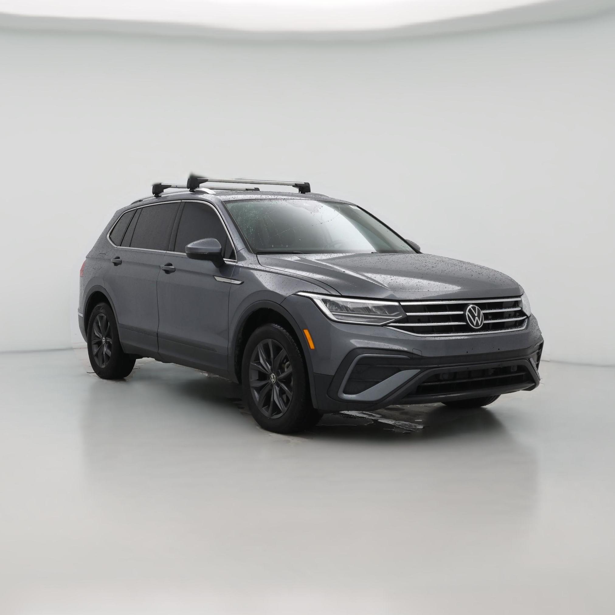 Thumbnail: 2022 Volkswagen Tiguan - 1