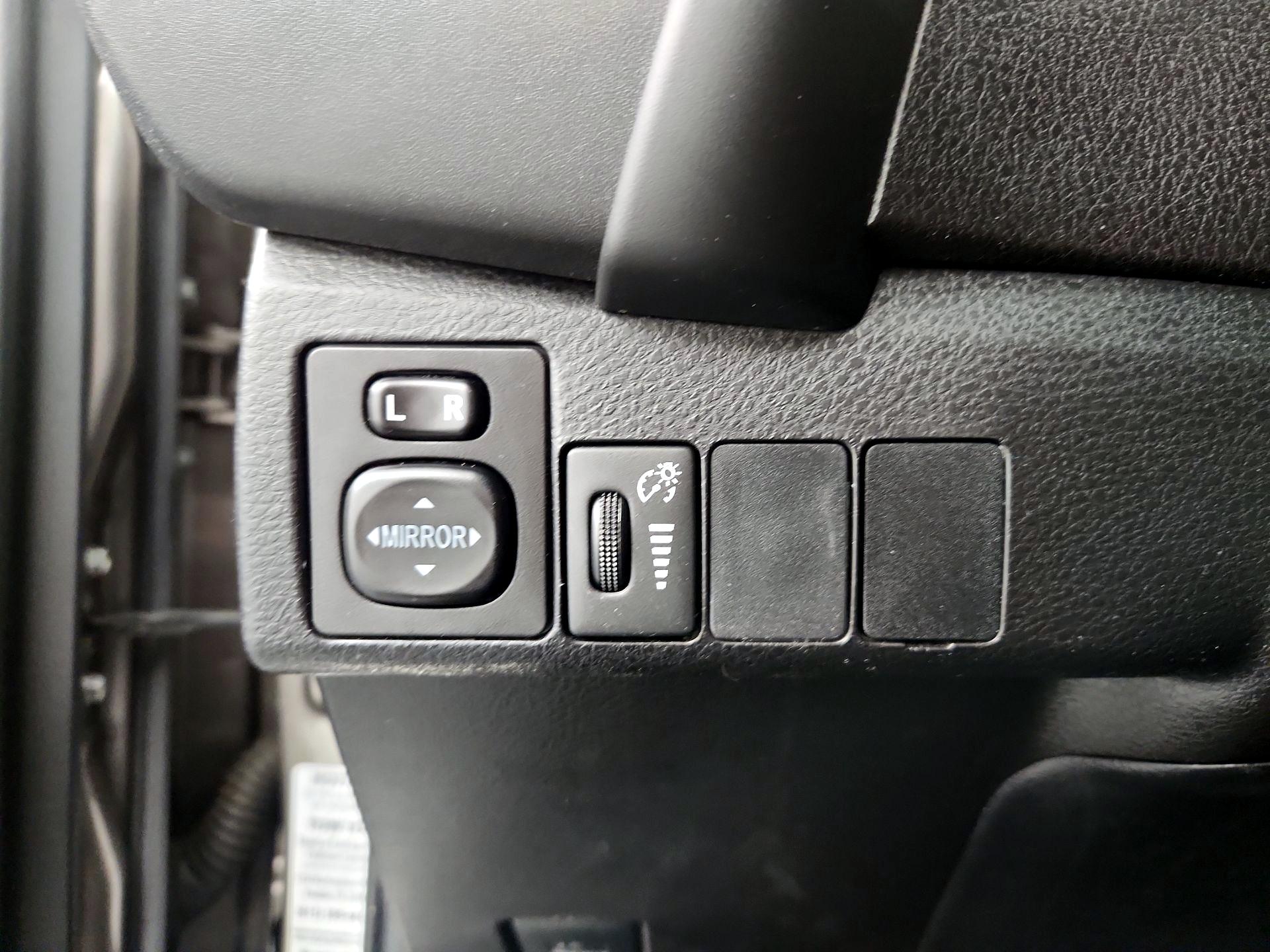 Thumbnail: 2019 Toyota Corolla - 13