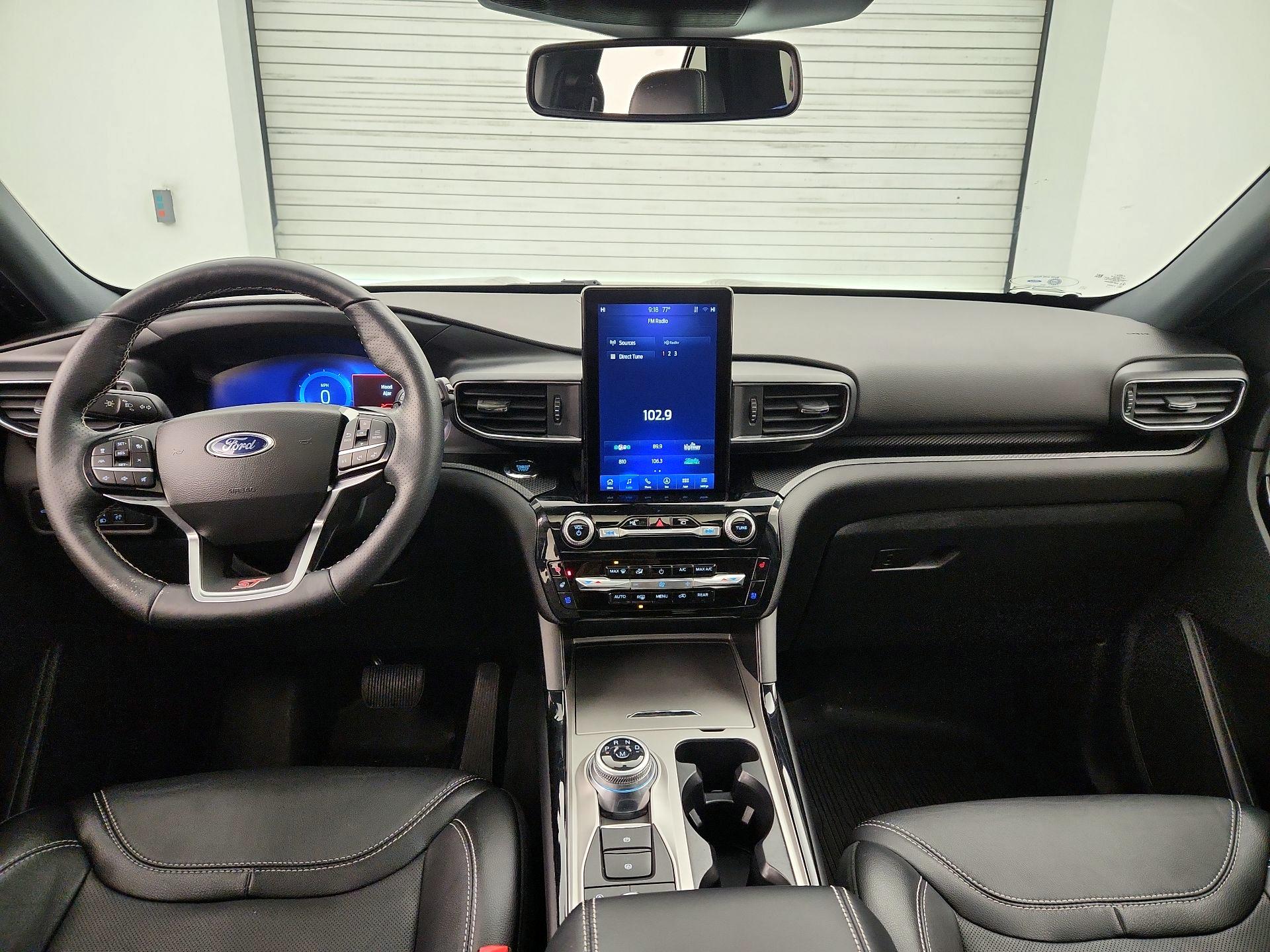 Thumbnail: 2022 Ford Explorer - 9