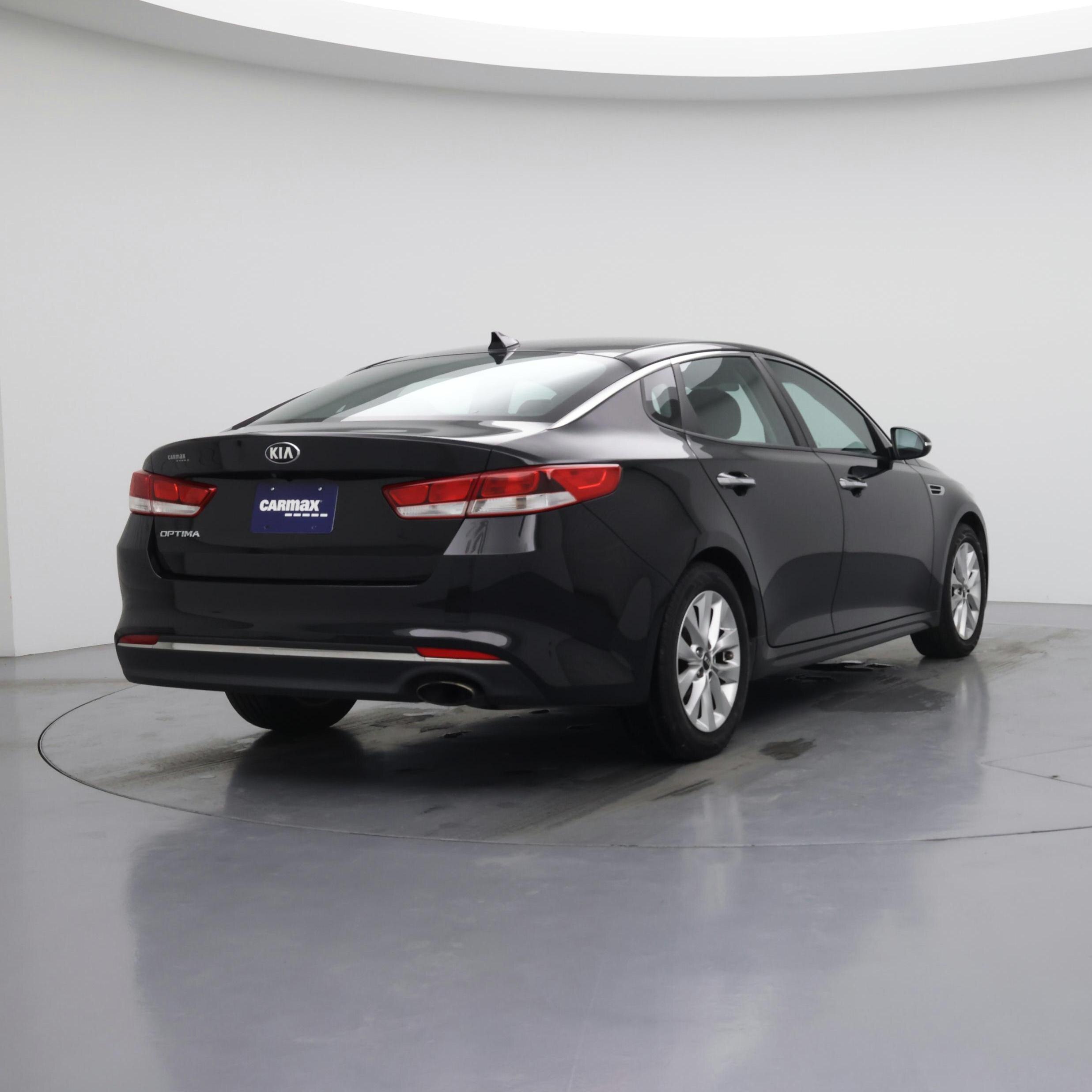 Thumbnail: 2016 Kia Optima - 8