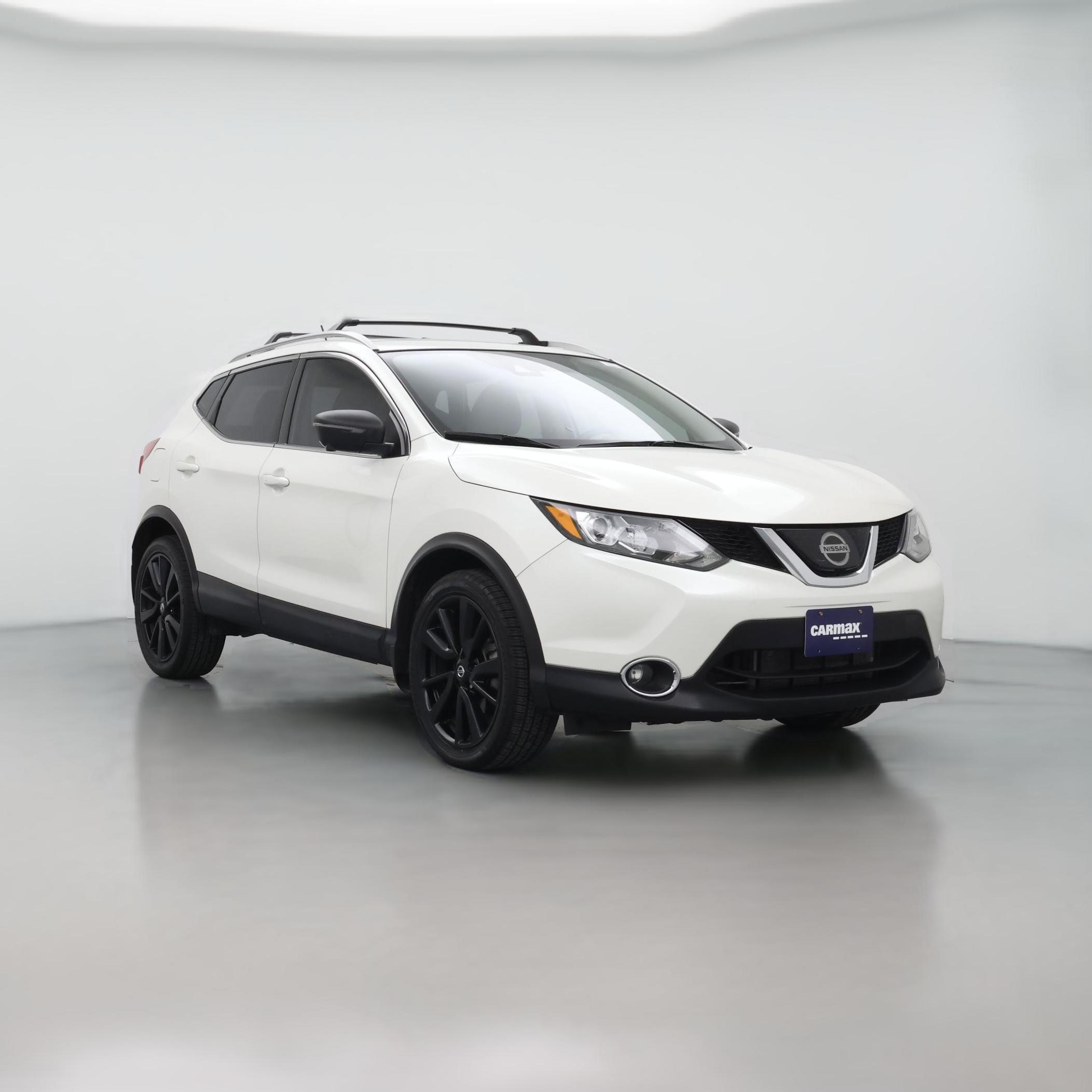 Thumbnail: 2019 Nissan Rogue Sport - 1