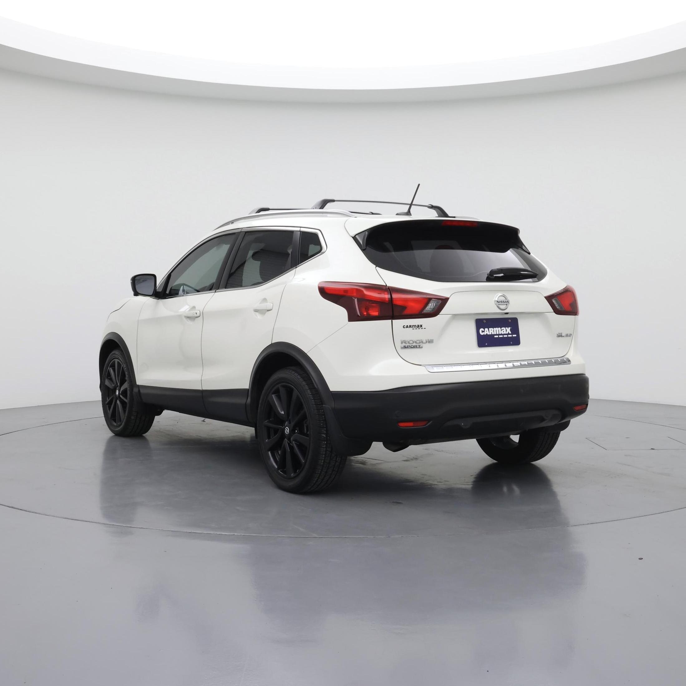 Thumbnail: 2019 Nissan Rogue Sport - 2