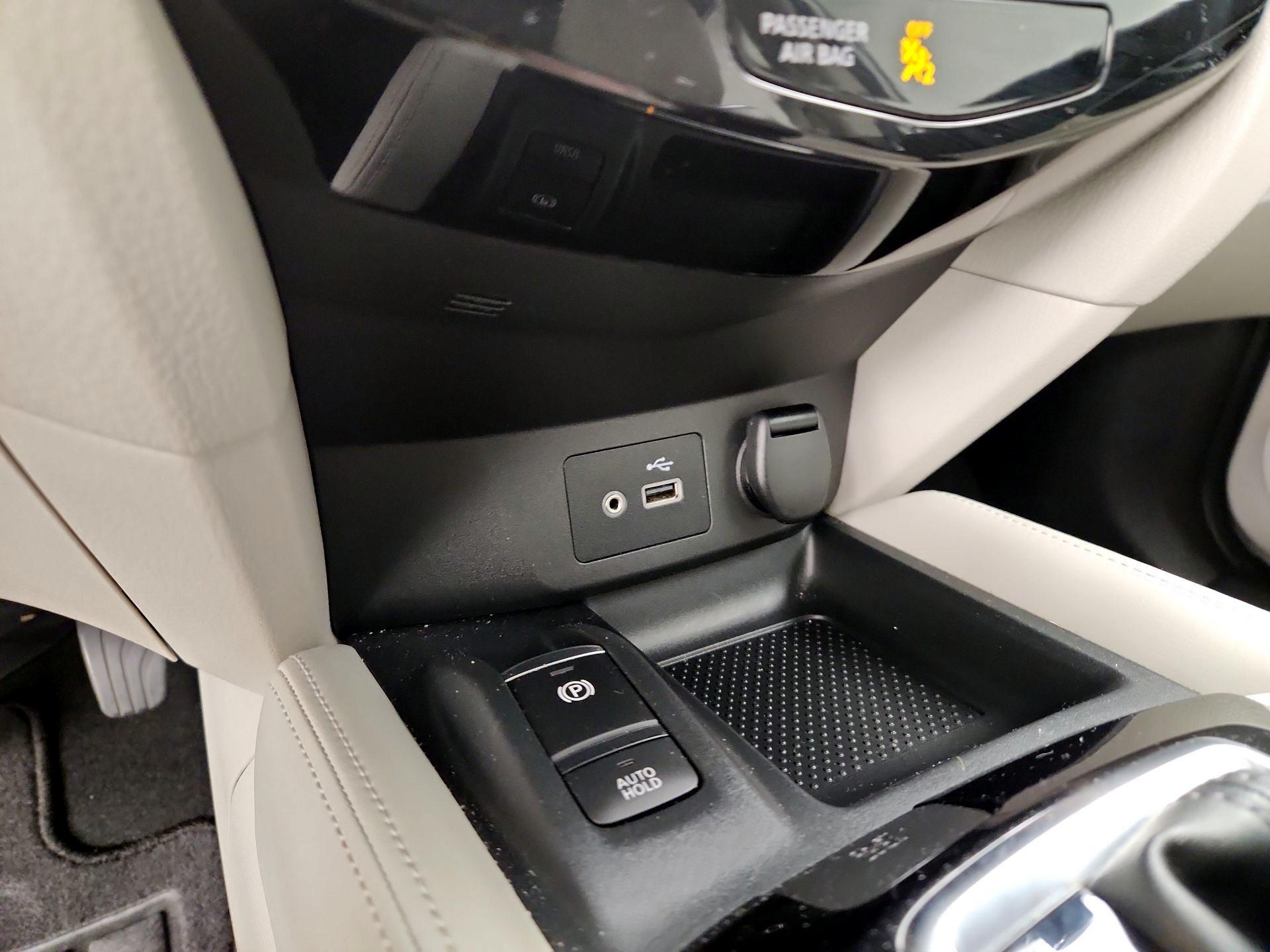 Thumbnail: 2019 Nissan Rogue Sport - 19