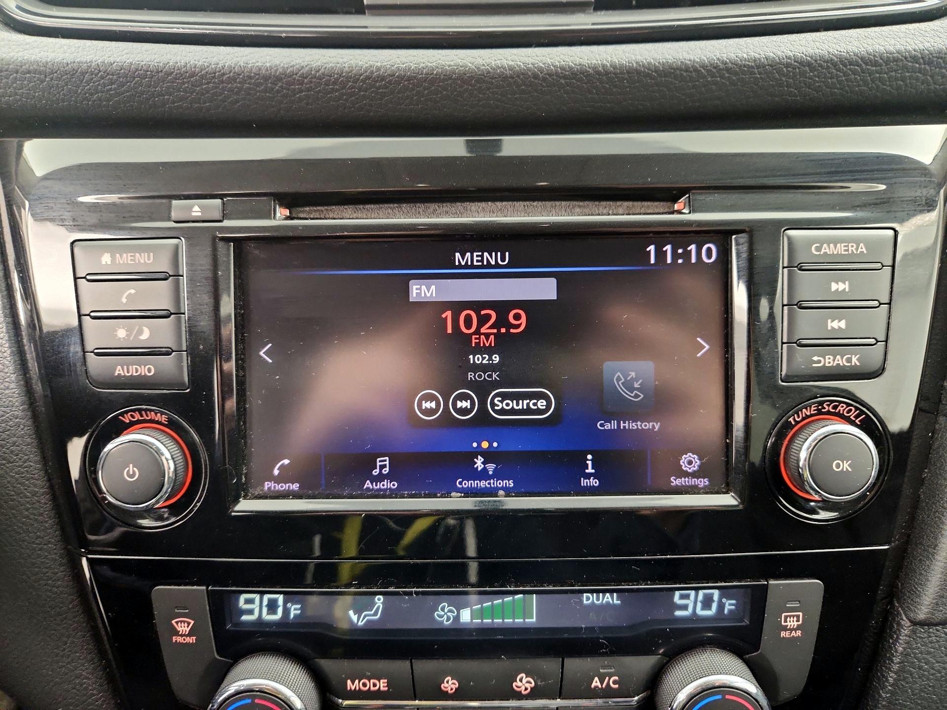 Thumbnail: 2018 Nissan Rogue - 15